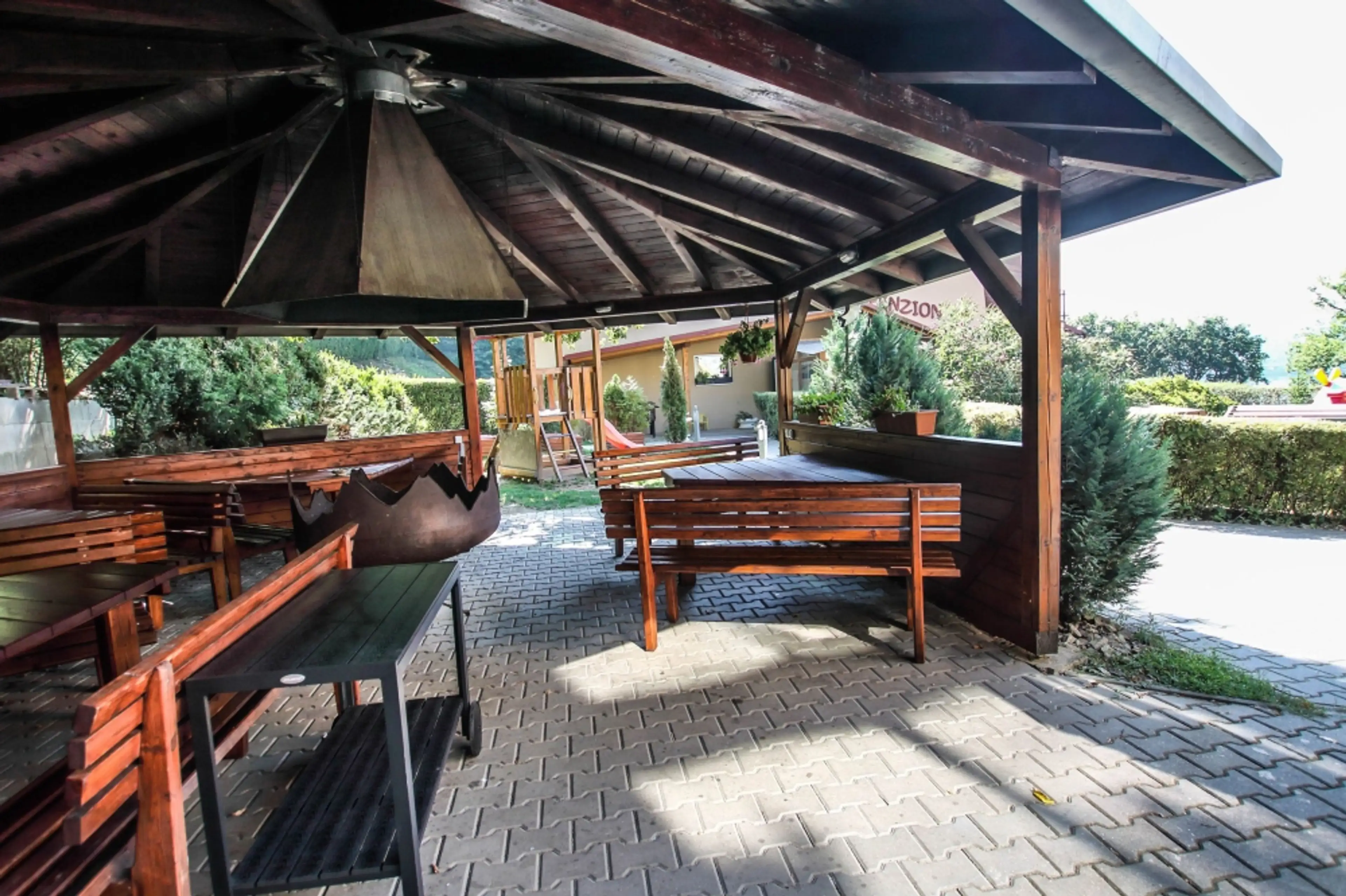 Resort M - Vranovská přehrada carousel-image-6