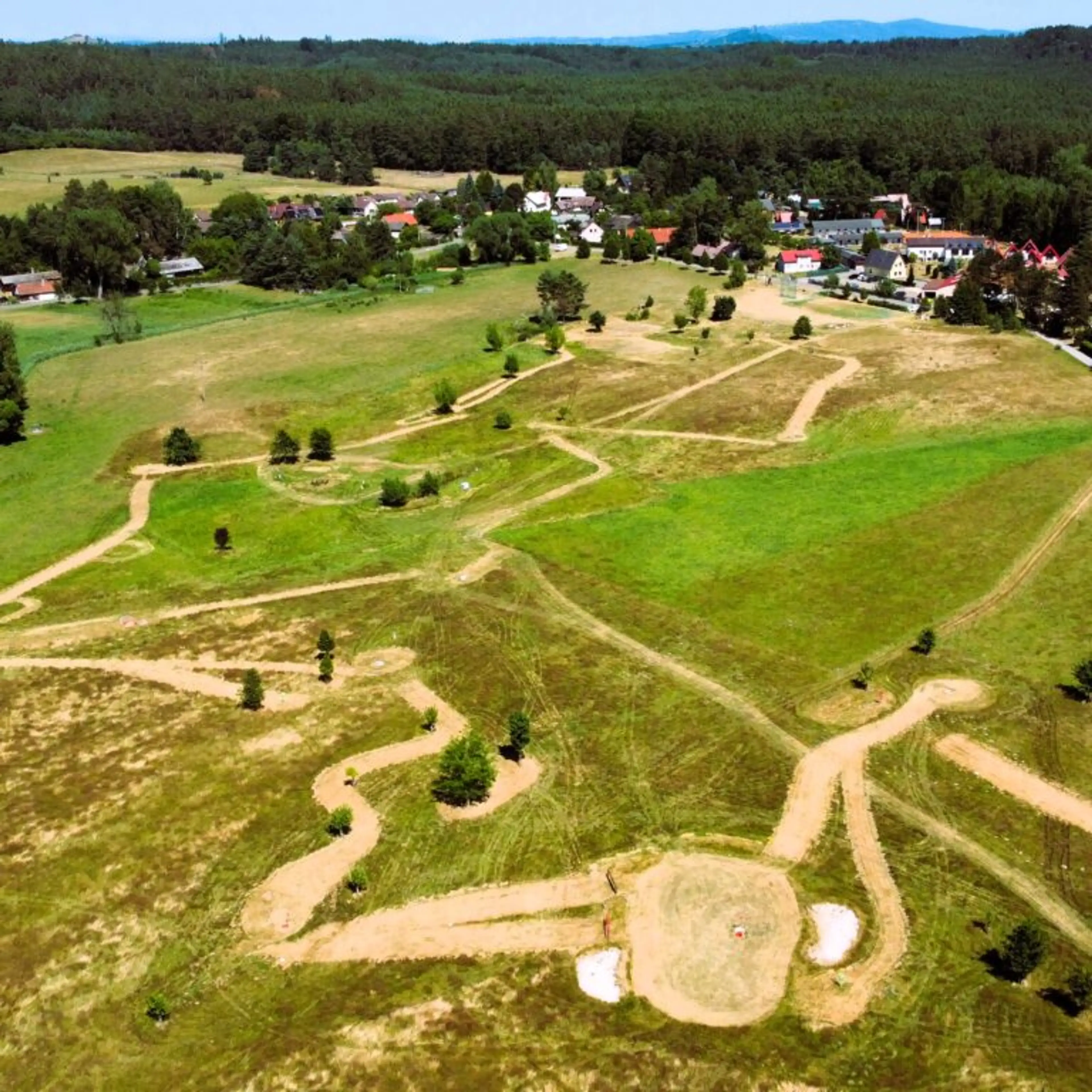 "RÁJ" sportovní a rekreační resort Srbsko/Branžež carousel-image-22