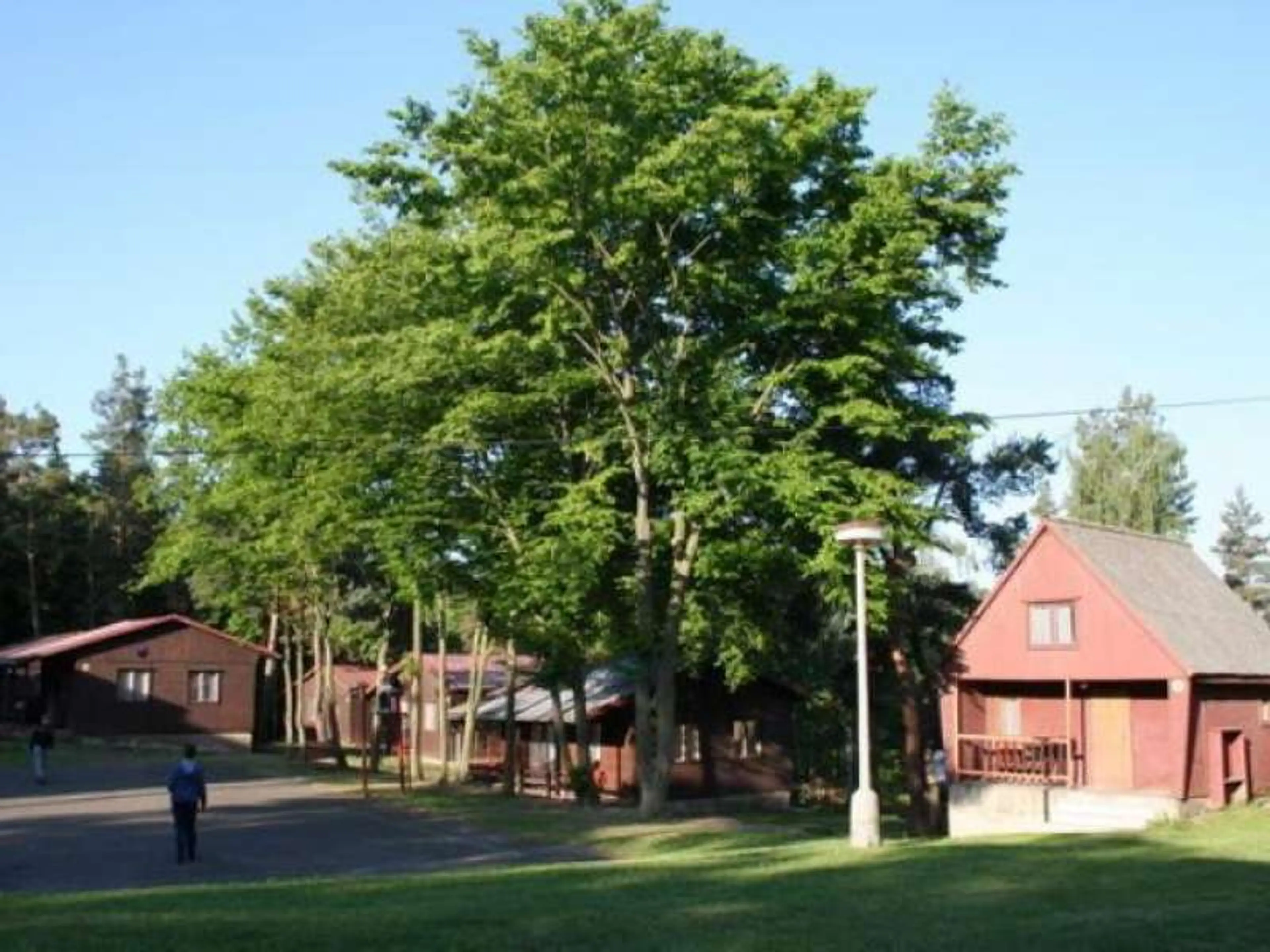 Rekreační středisko pod kempem carousel-image-9