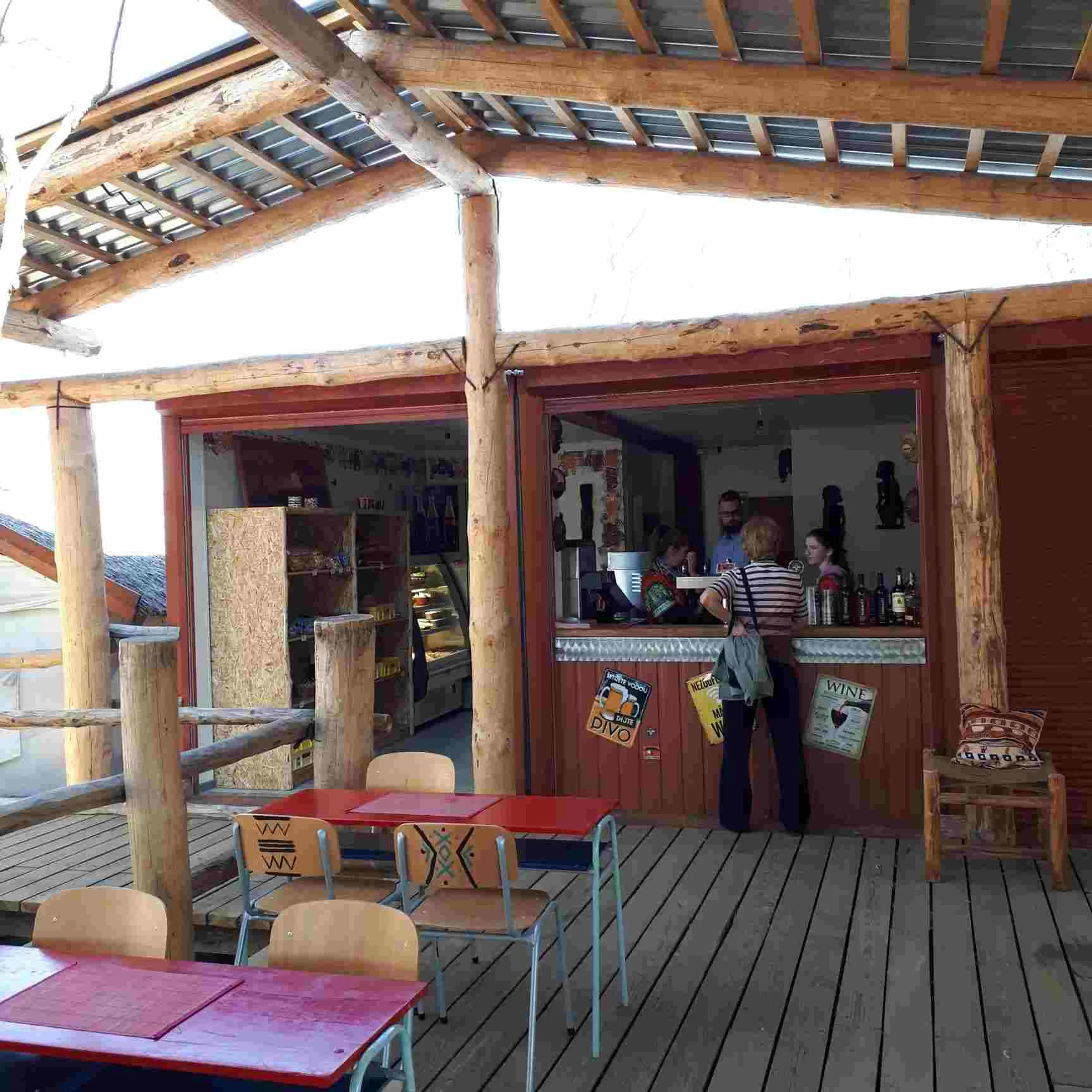 SAFARI PARK carousel-image-26