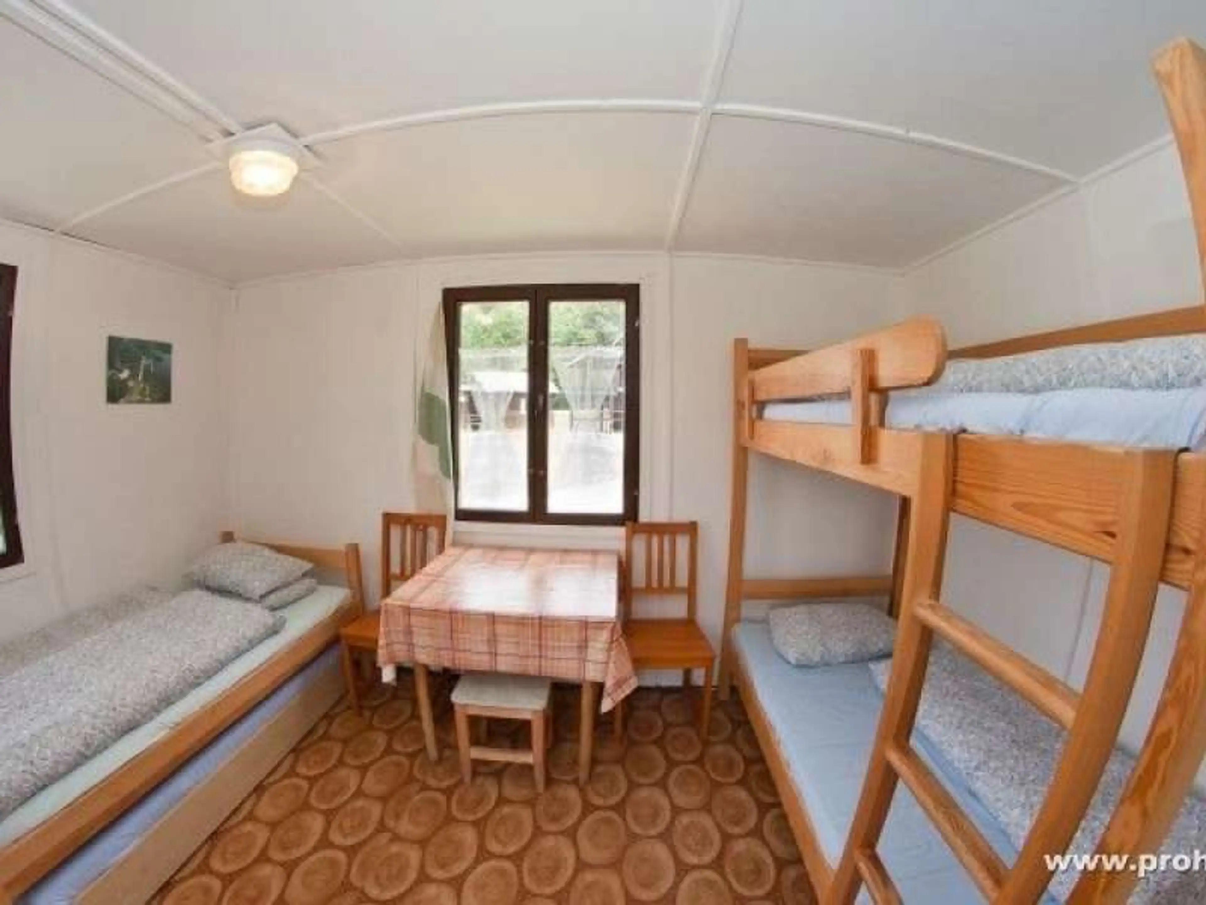 Autocamp Wilsonka na Dalešické přehradě carousel-image-16