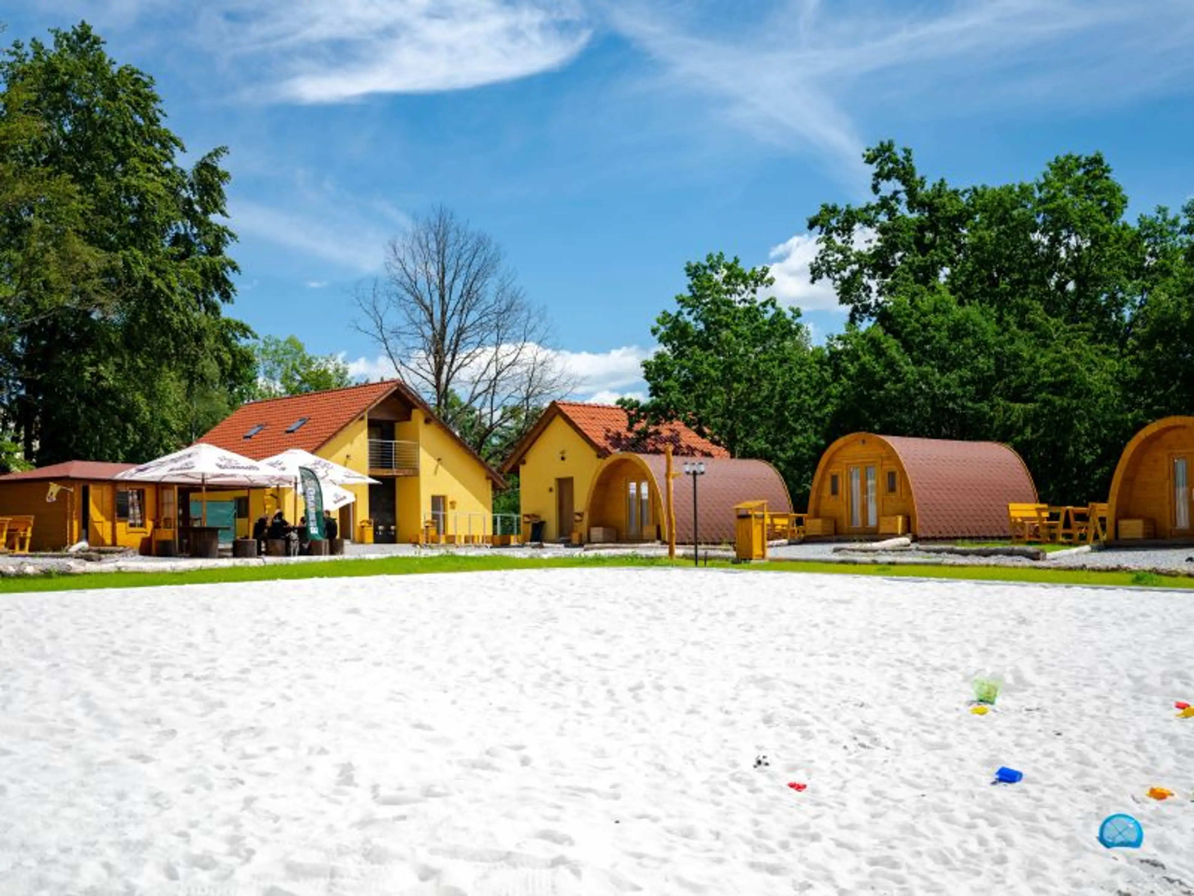 Srubový Kemp Zvíkov Village carousel-image-5