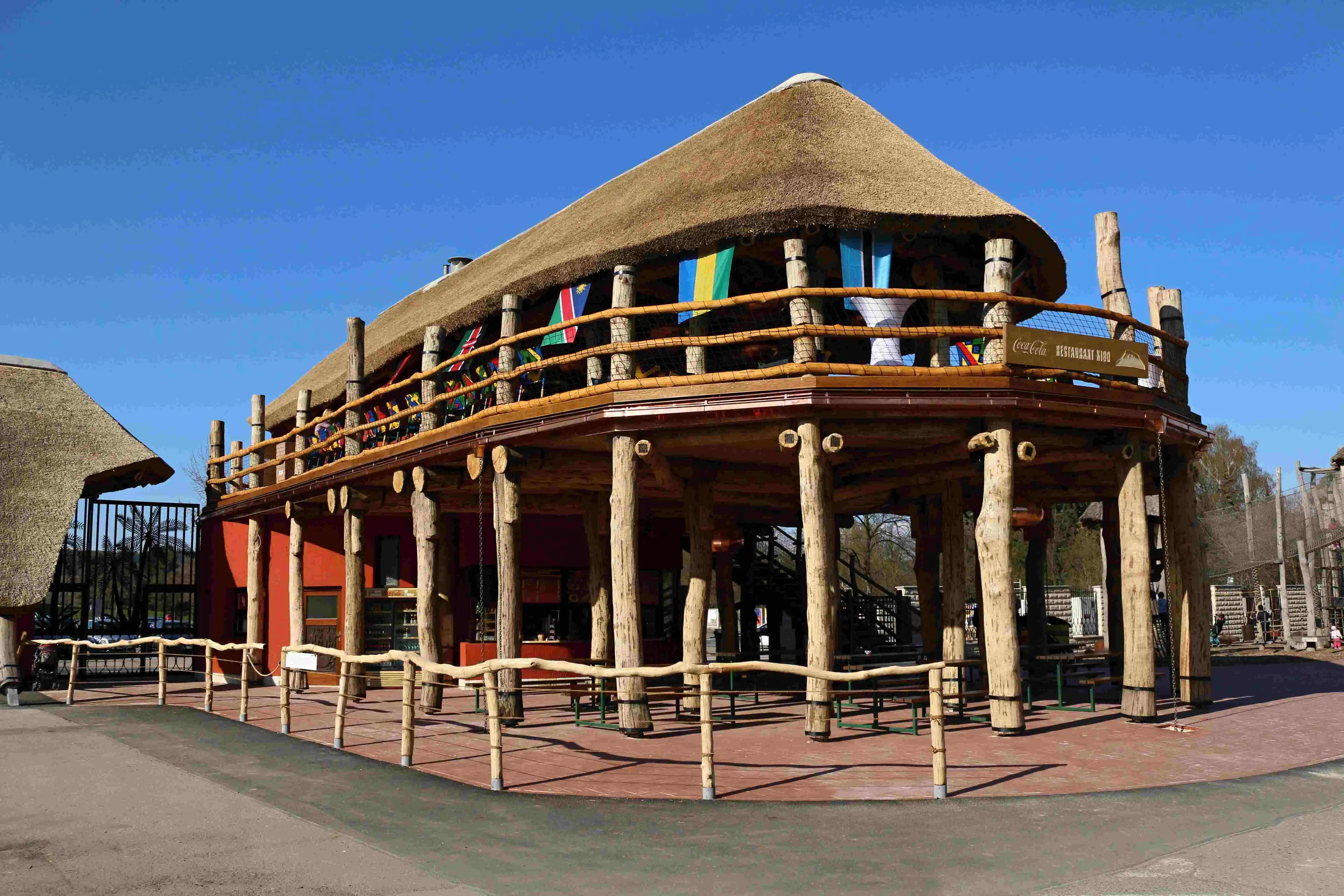 SAFARI PARK carousel-image-23