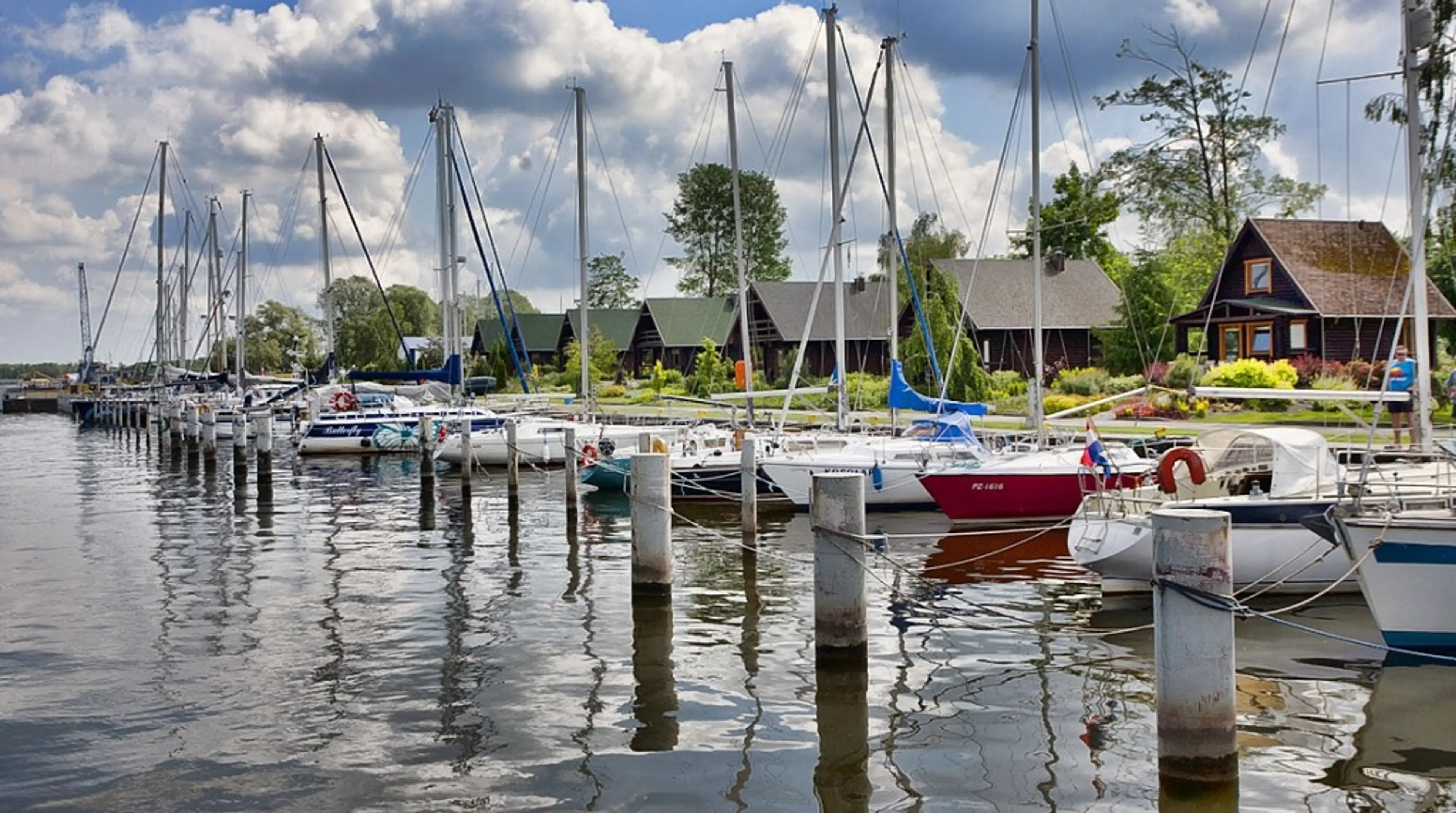 Campsite Marina carousel-image-1