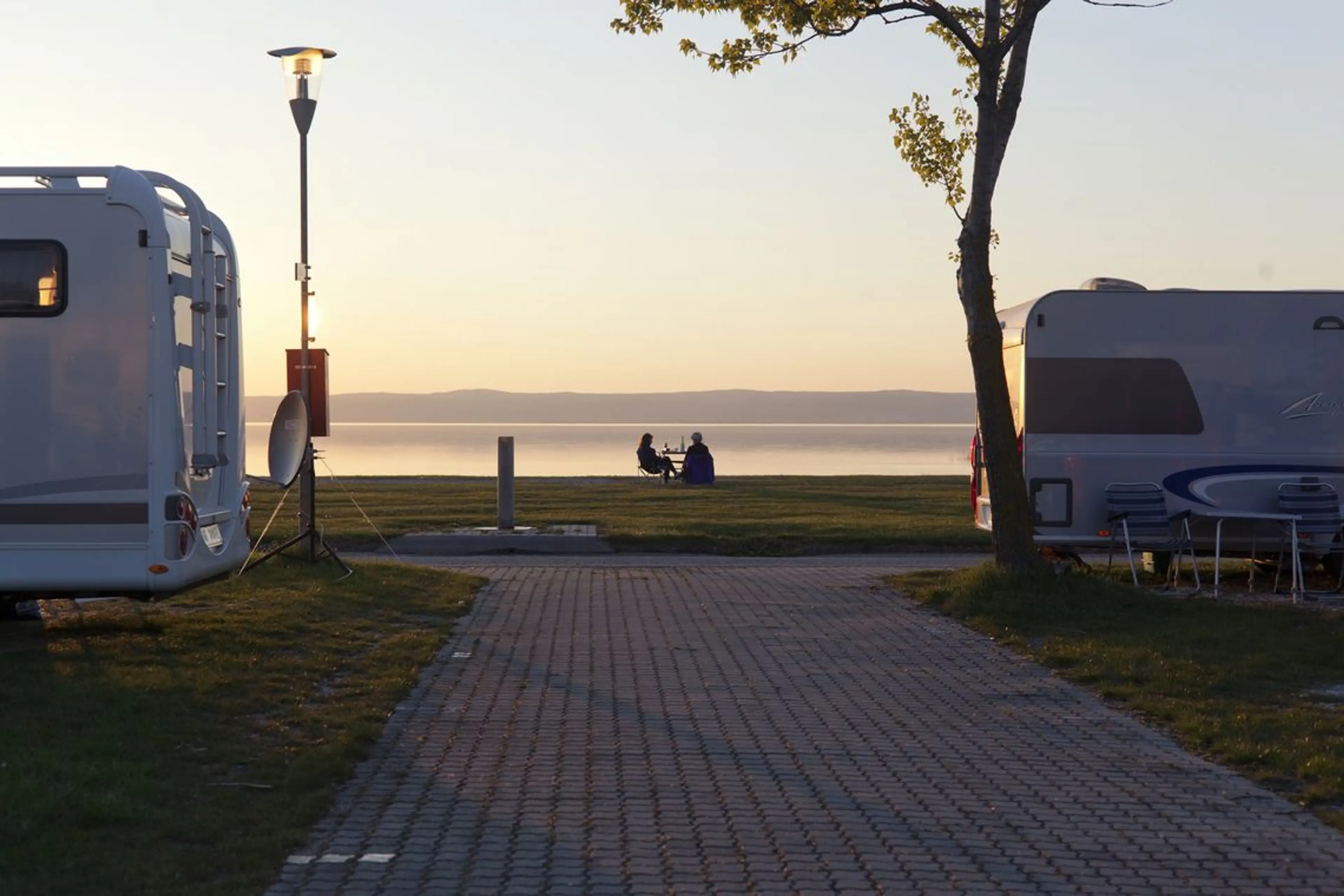 Strandcamping Podersdorf am See carousel-image-1