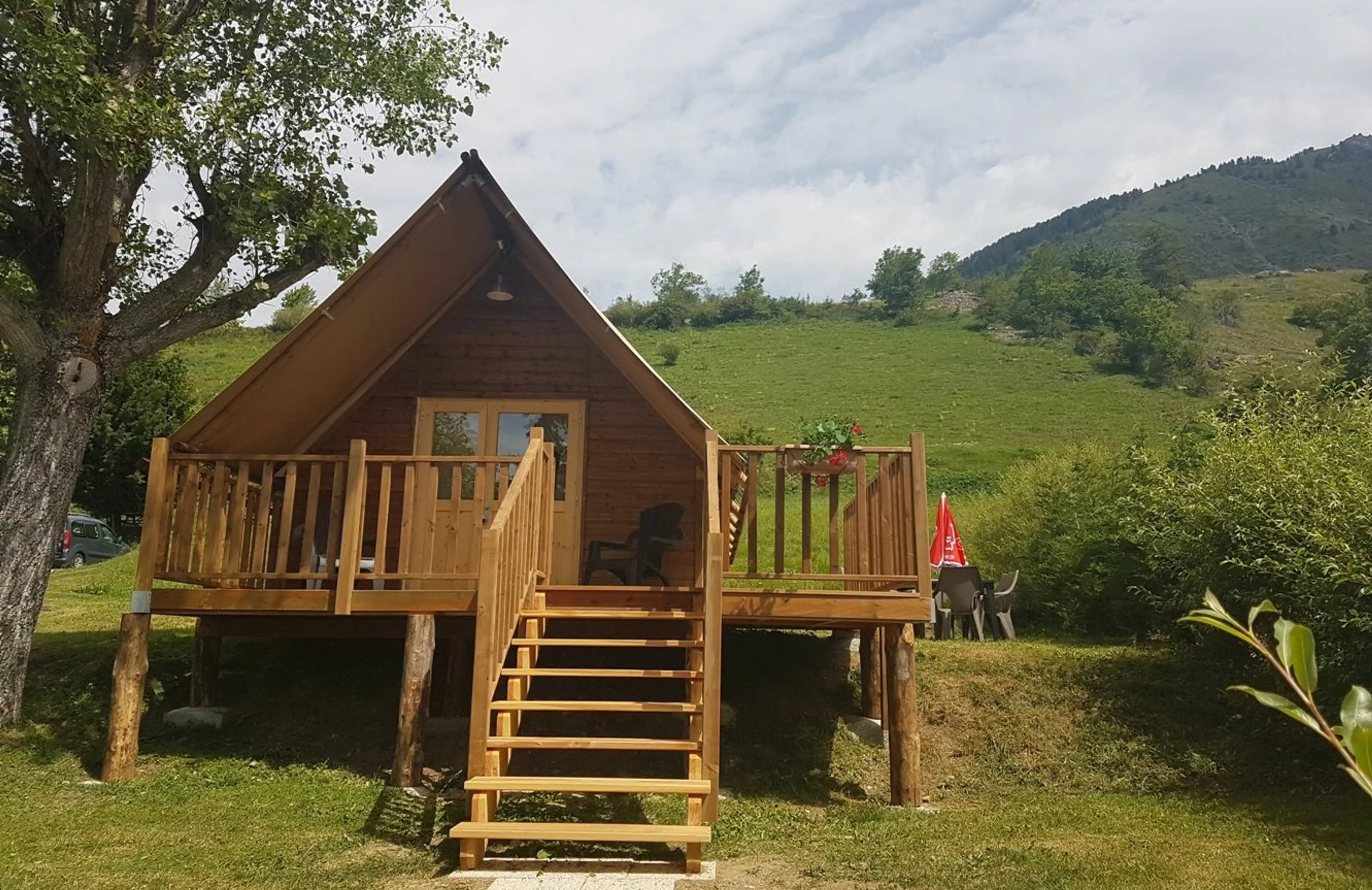 Campsite Les Auches carousel-image-3