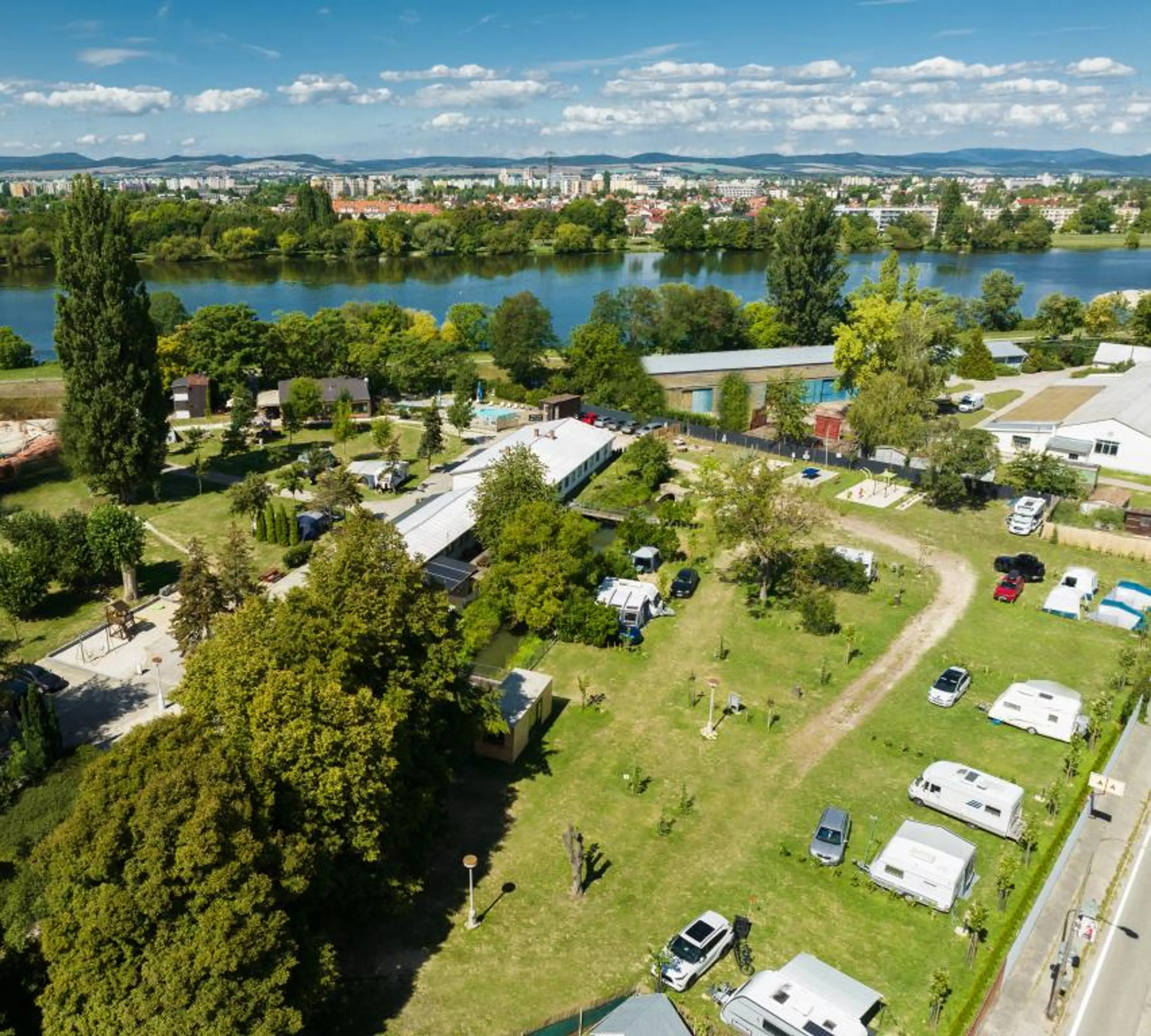 Camping Pullmann Piešťany carousel-image-1