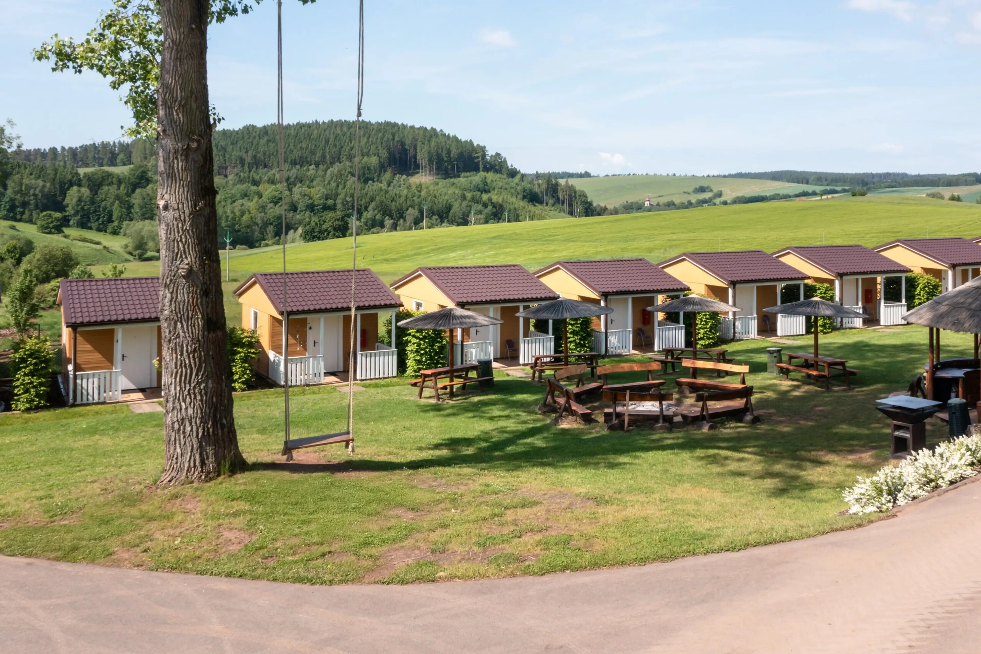 Kemp a rekreační areál KOUPÁLO Janovičky carousel-image-3