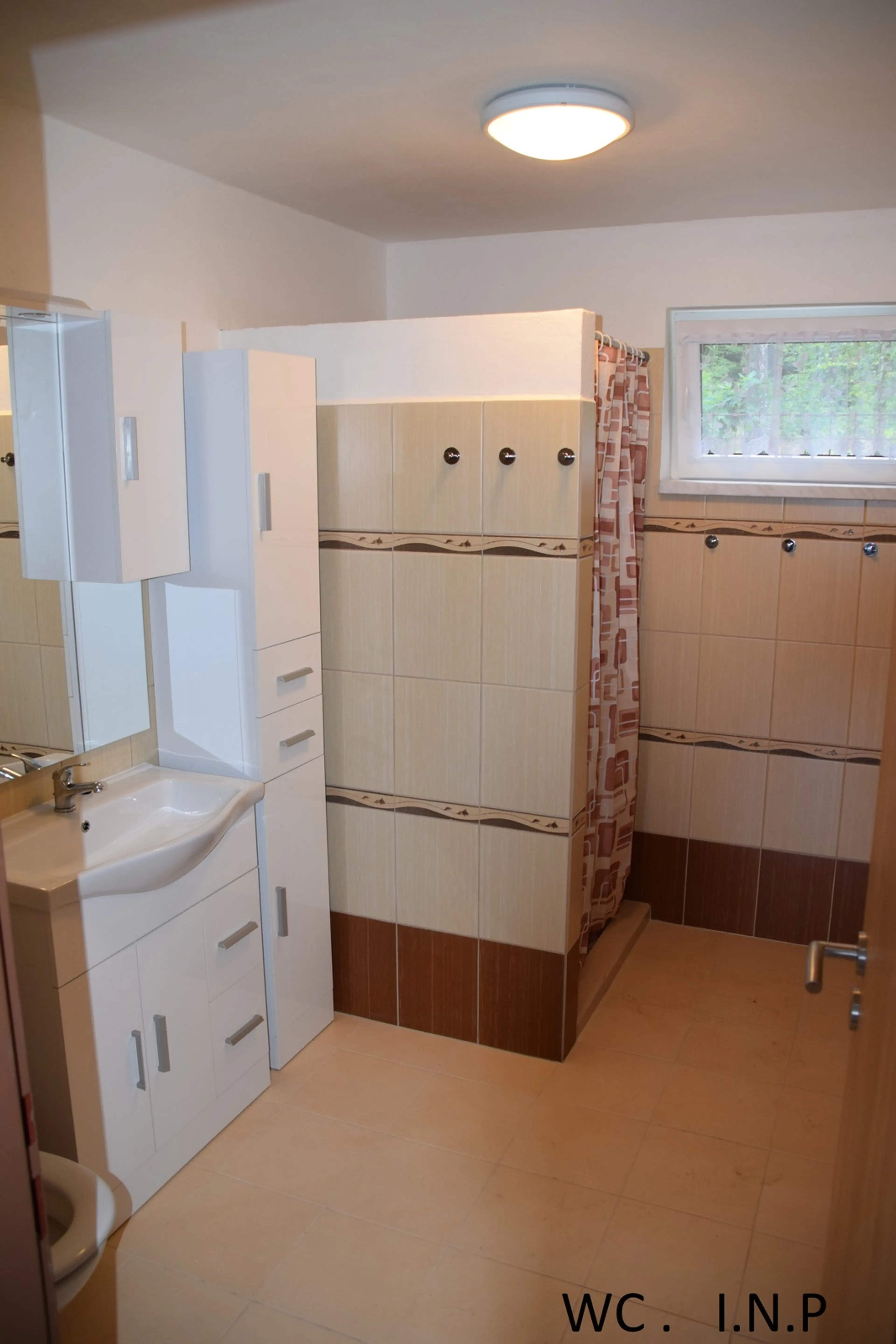 Autokemp Komorník Strmilov carousel-image-19