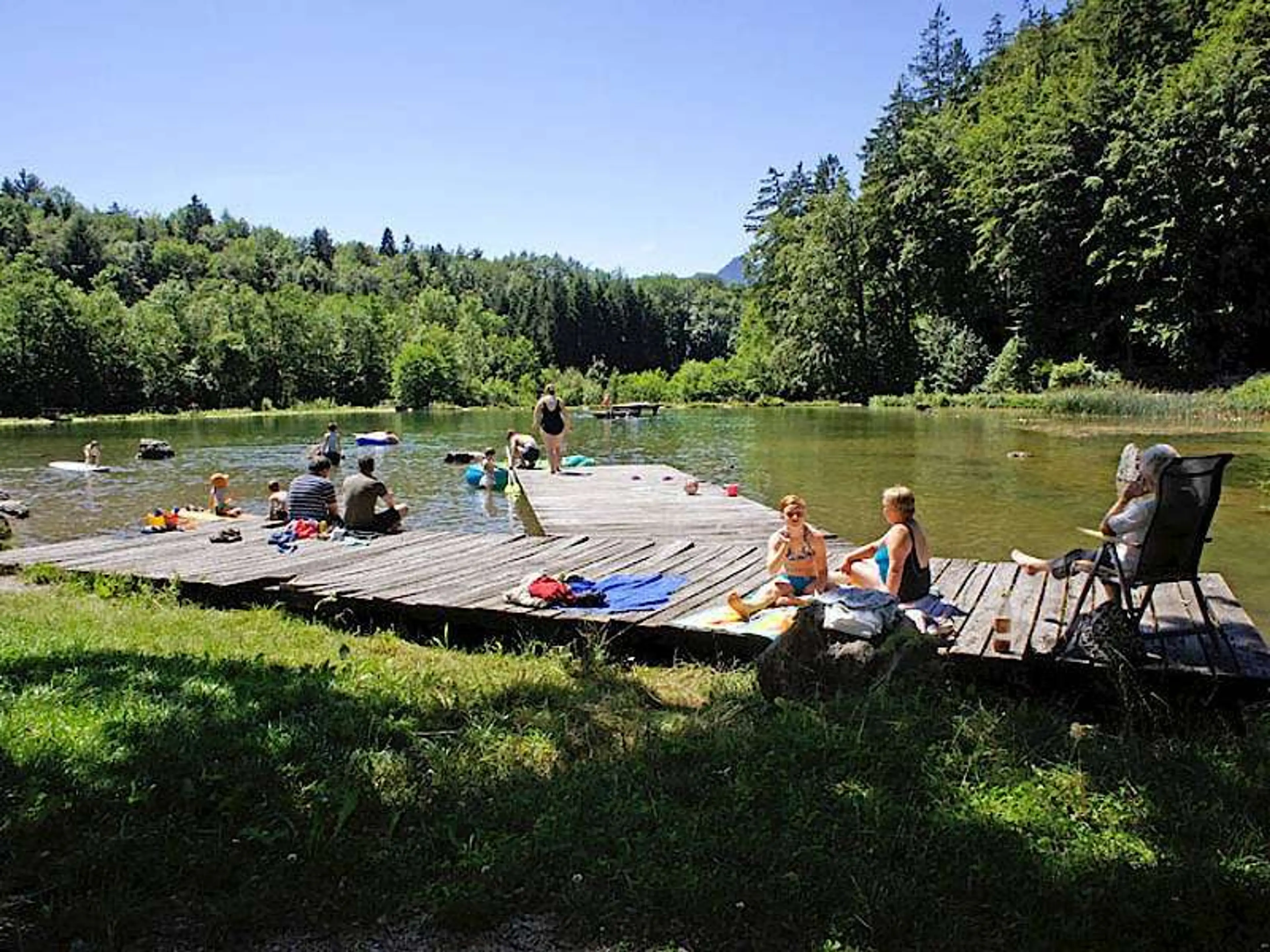 Camping Zellersee carousel-image-4