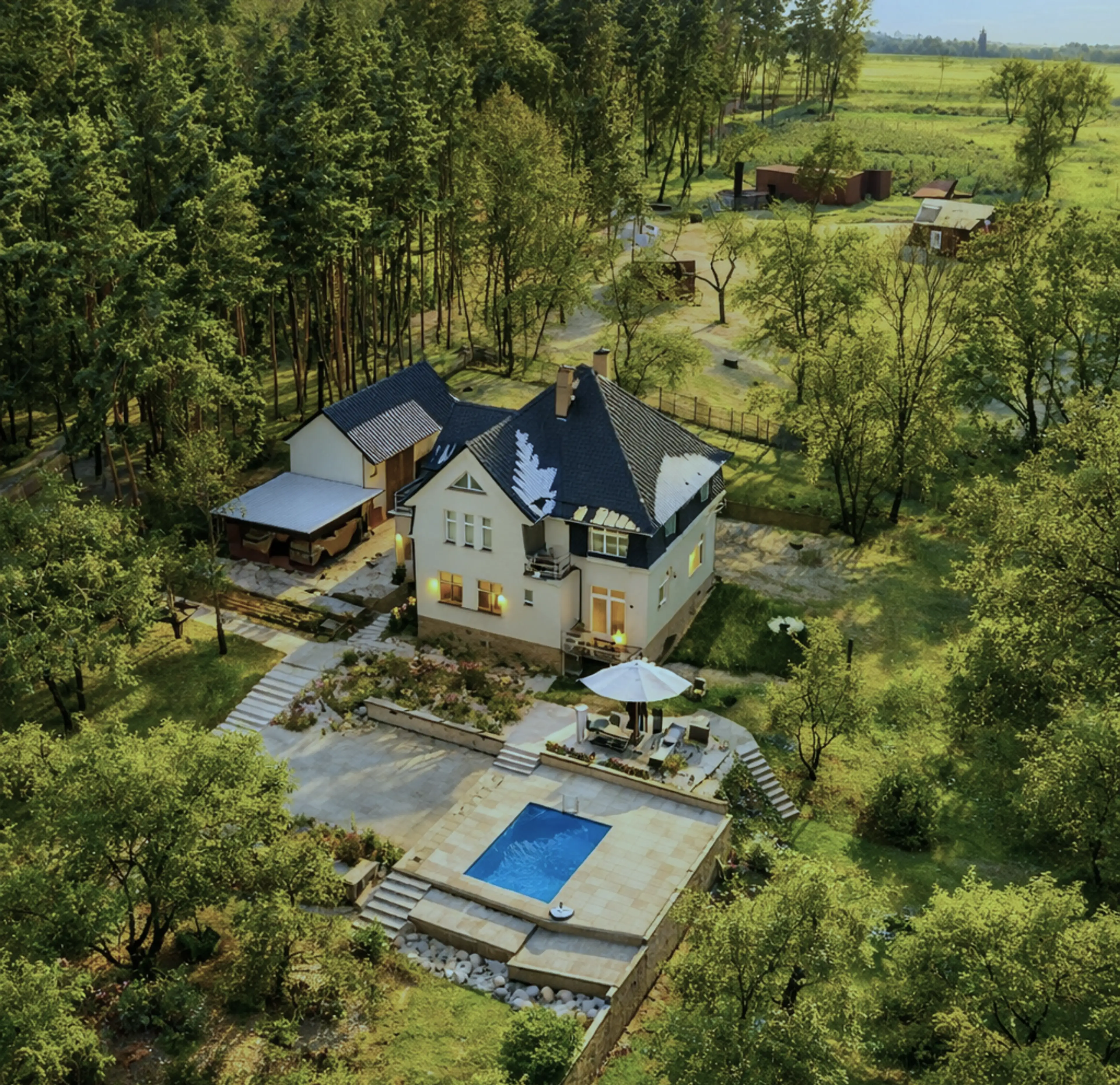 Kemp Starý sad carousel-image-1