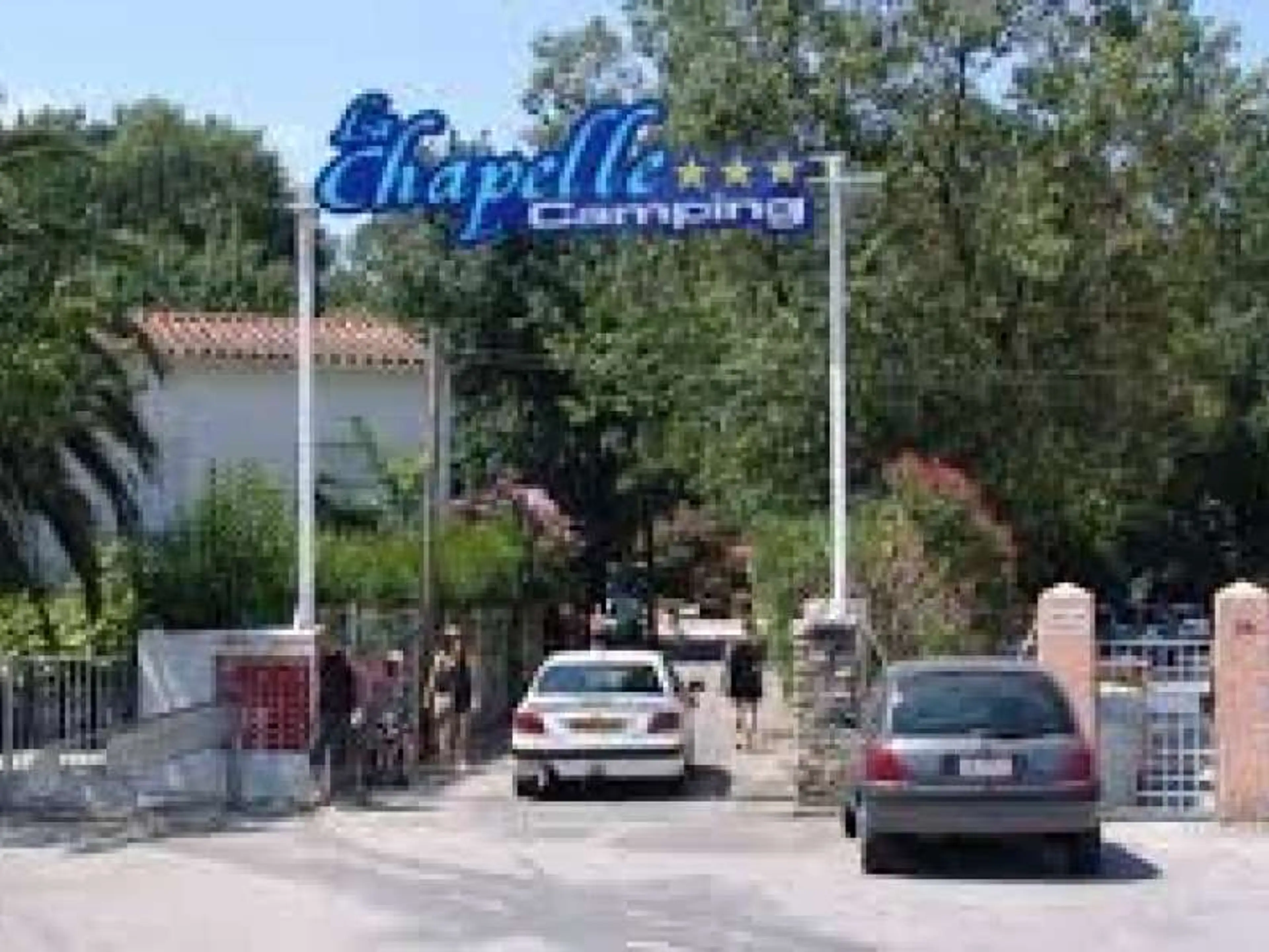Camping Le Château de Poinsouze/les Castels carousel-image-3