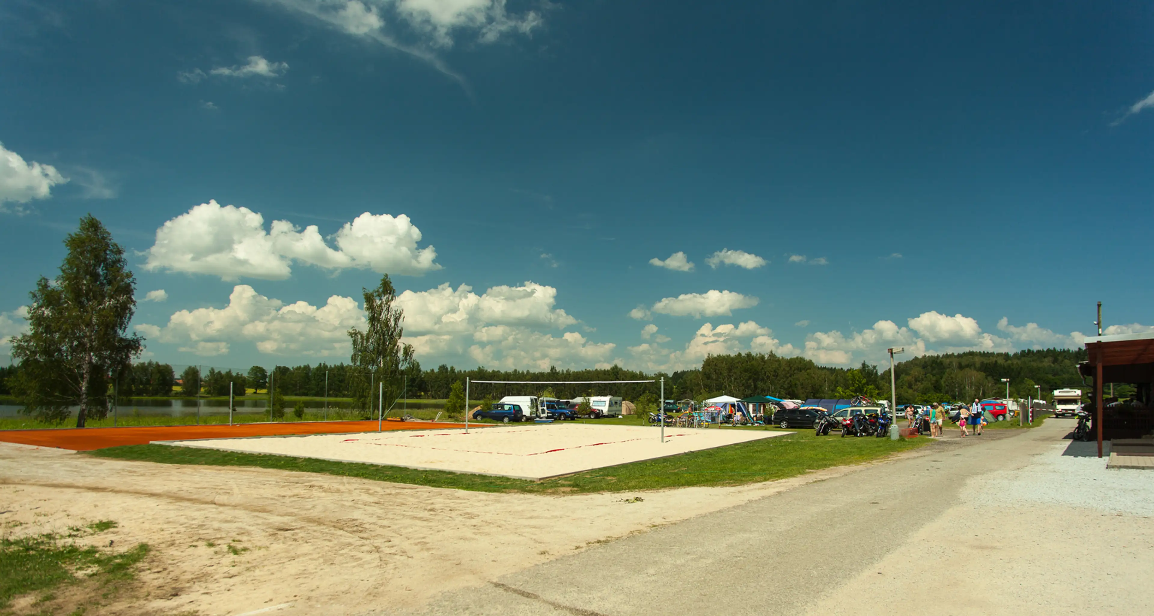 Autokemp Komorník Strmilov carousel-image-31