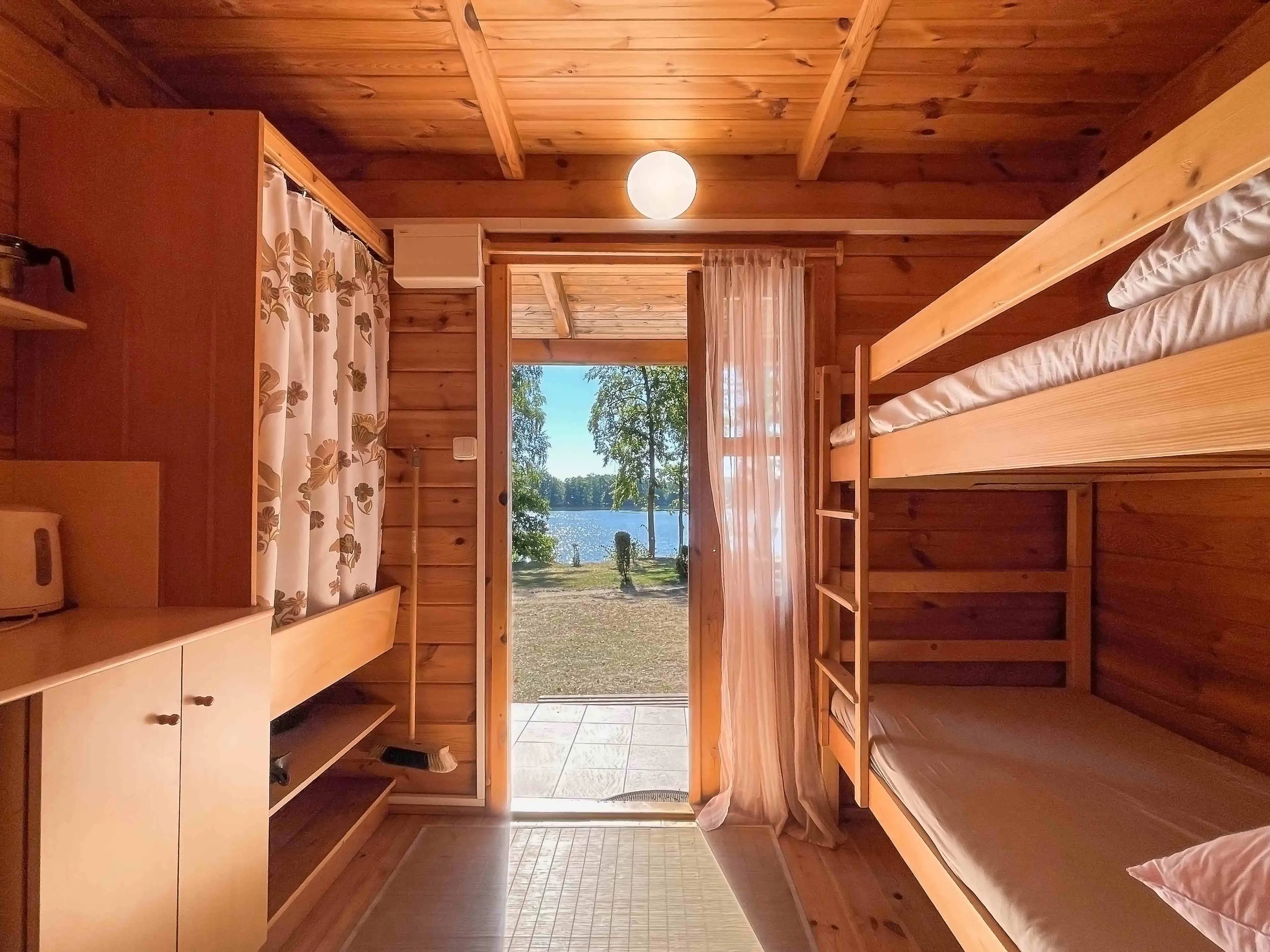 Kemp Březák carousel-image-14