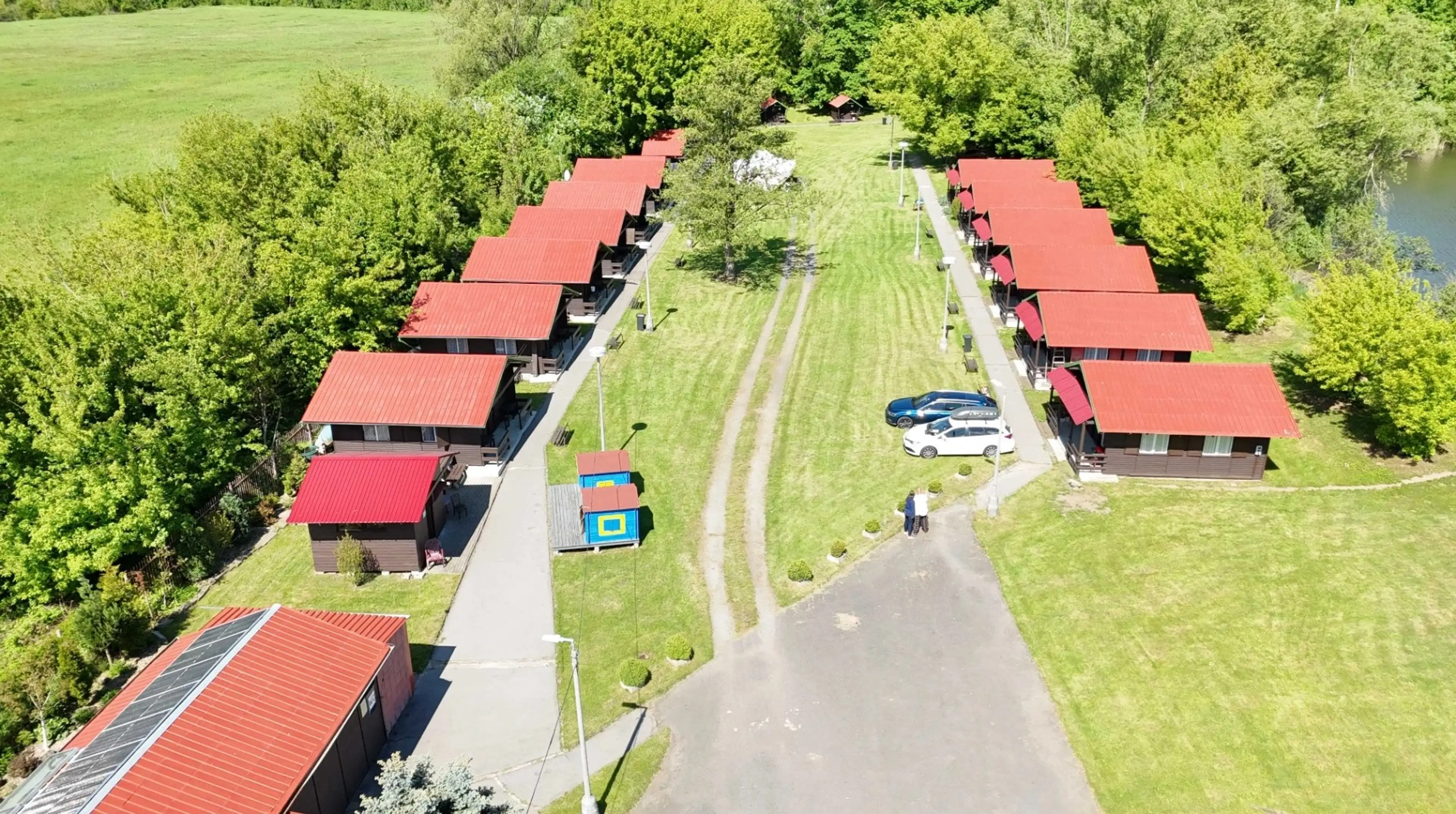 Autokemp Chabařovice carousel-image-1