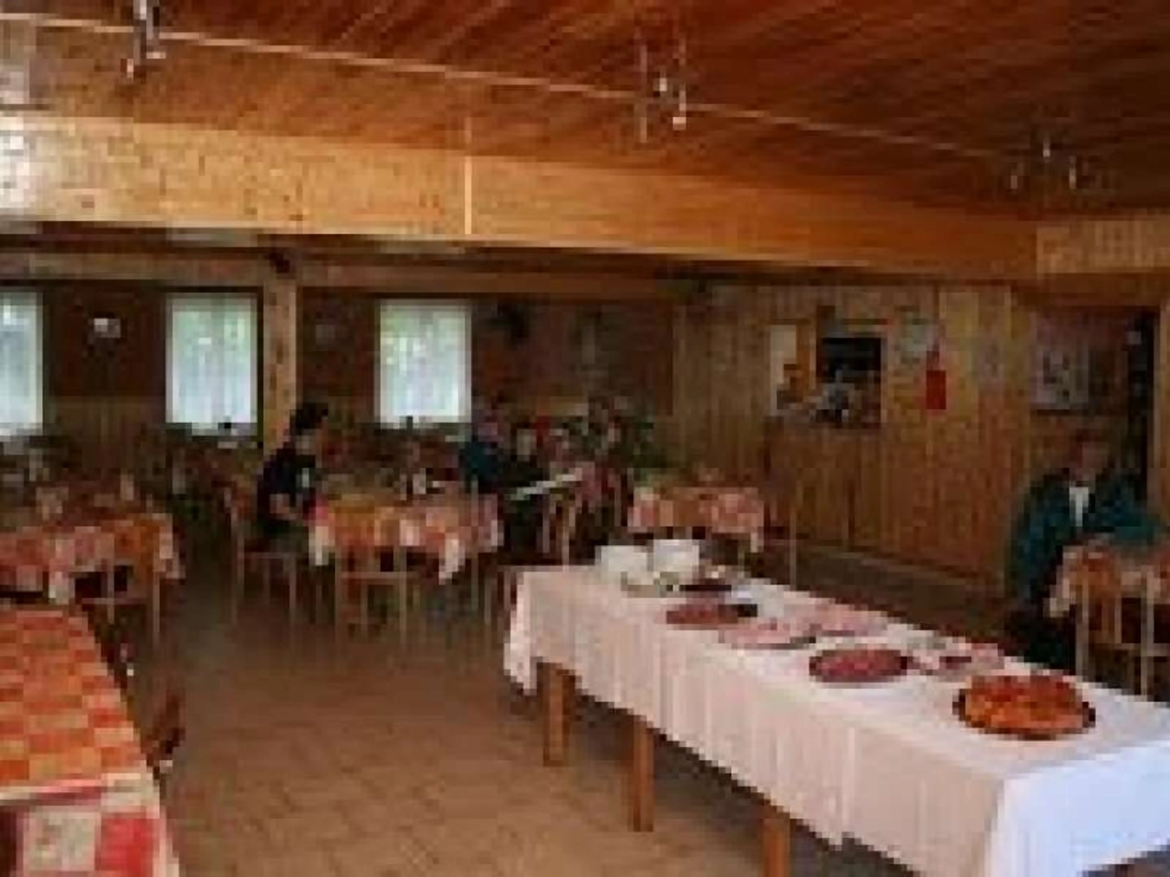 Rekreační středisko pod kempem carousel-image-13