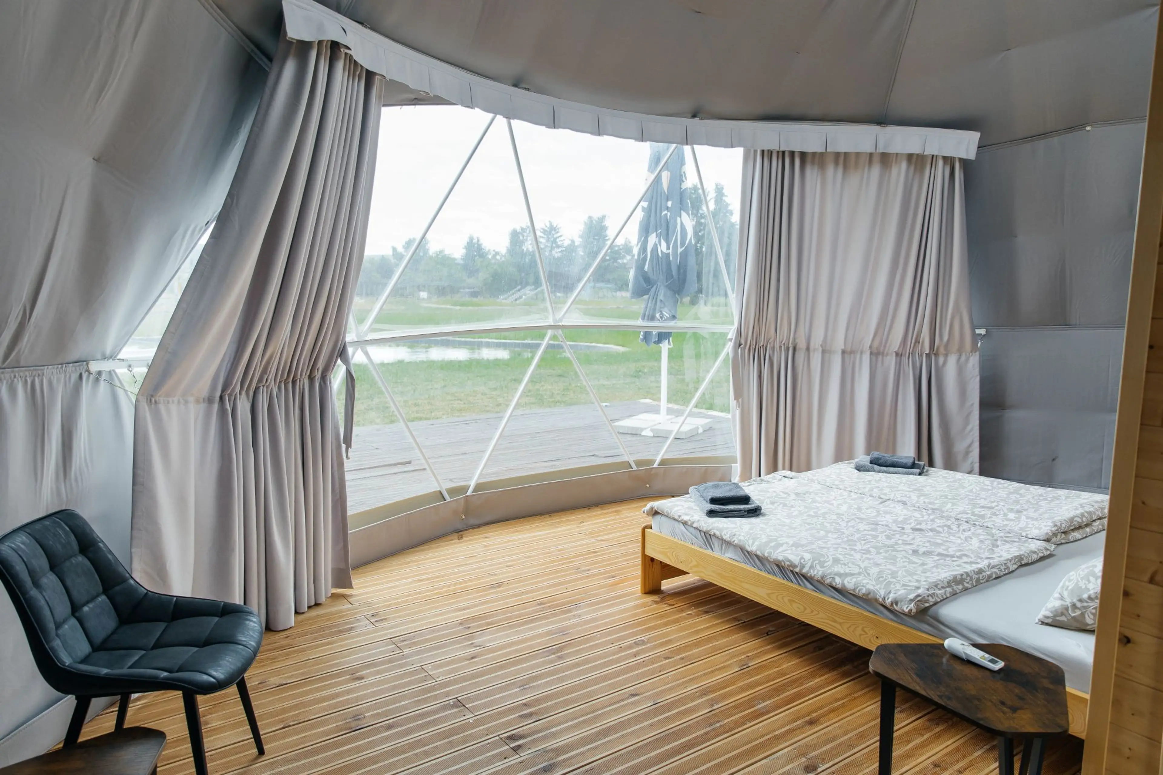 Glamping a Caravan camp Prague Louka carousel-image-10