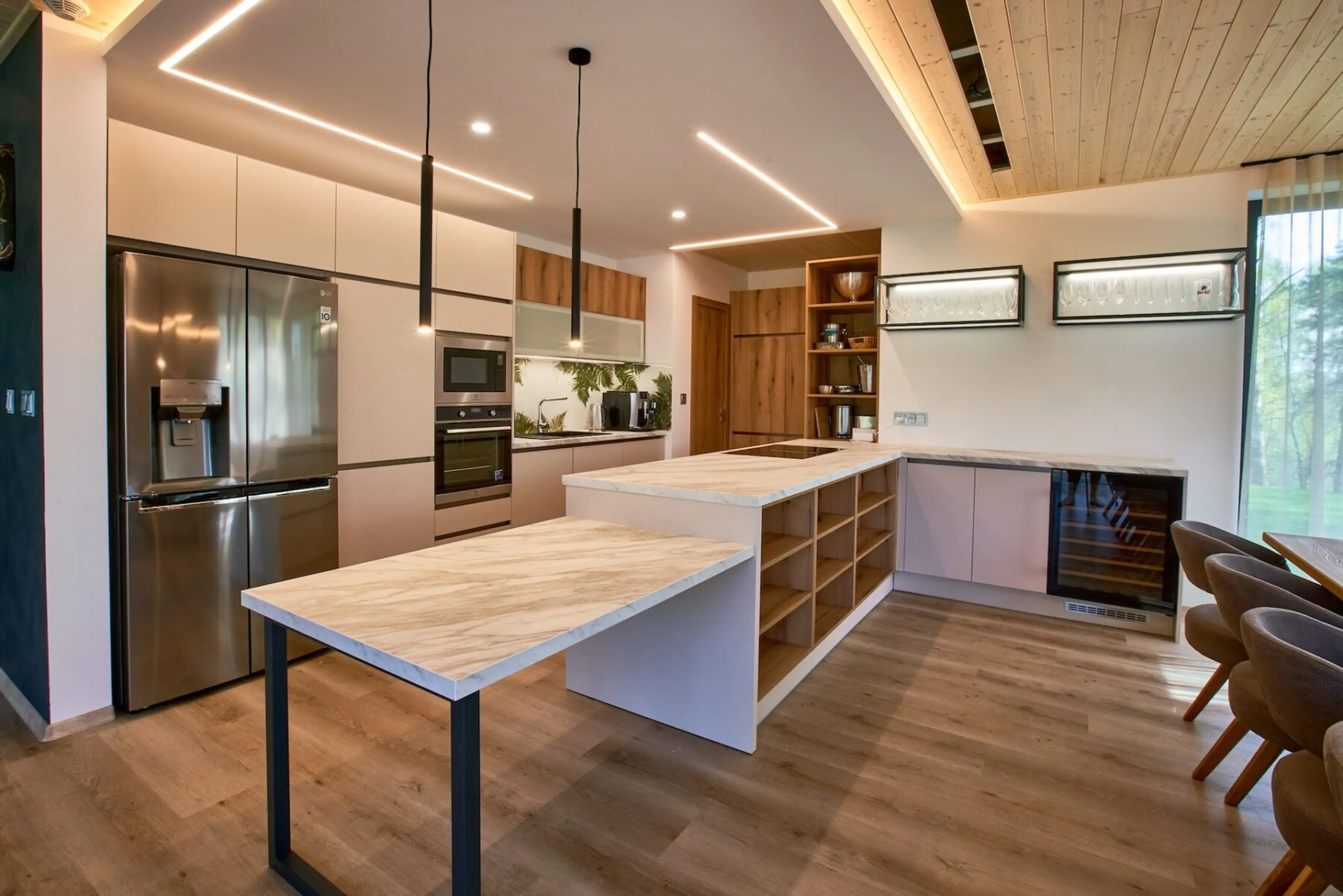 Resort Malevil carousel-image-16