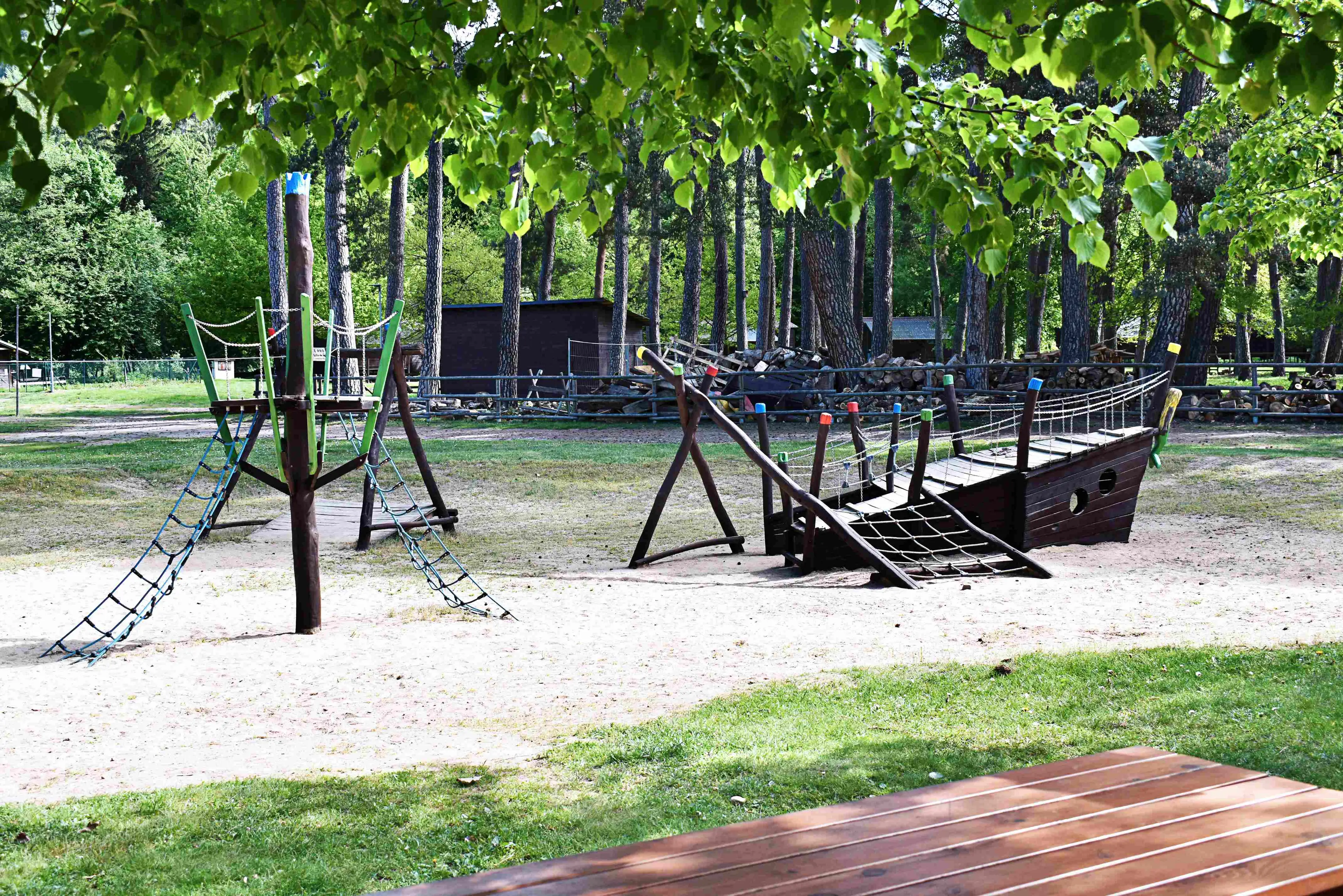 Sázavský ostrov - KEMP SÁZAVA carousel-image-31