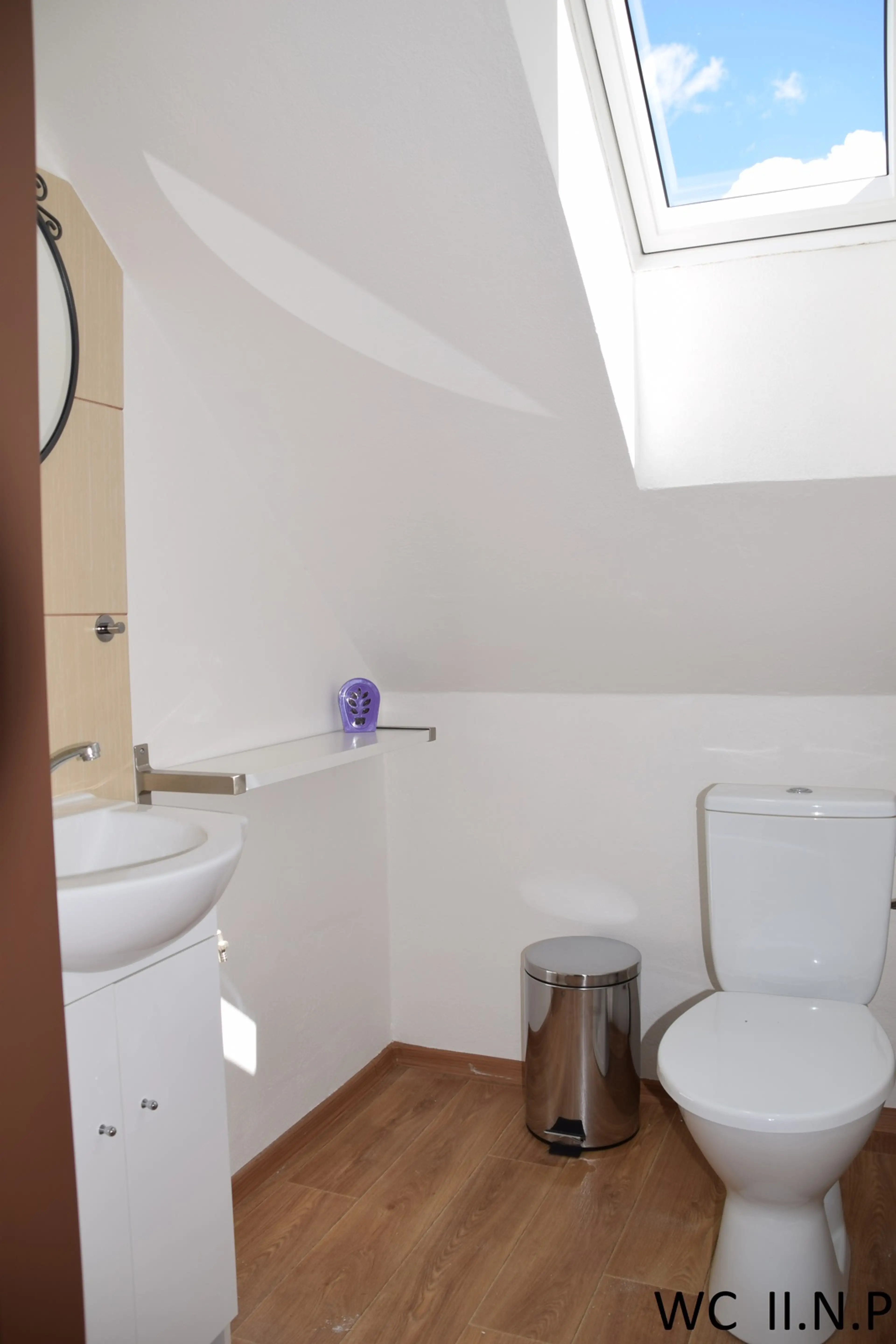 Autokemp Komorník Strmilov carousel-image-20