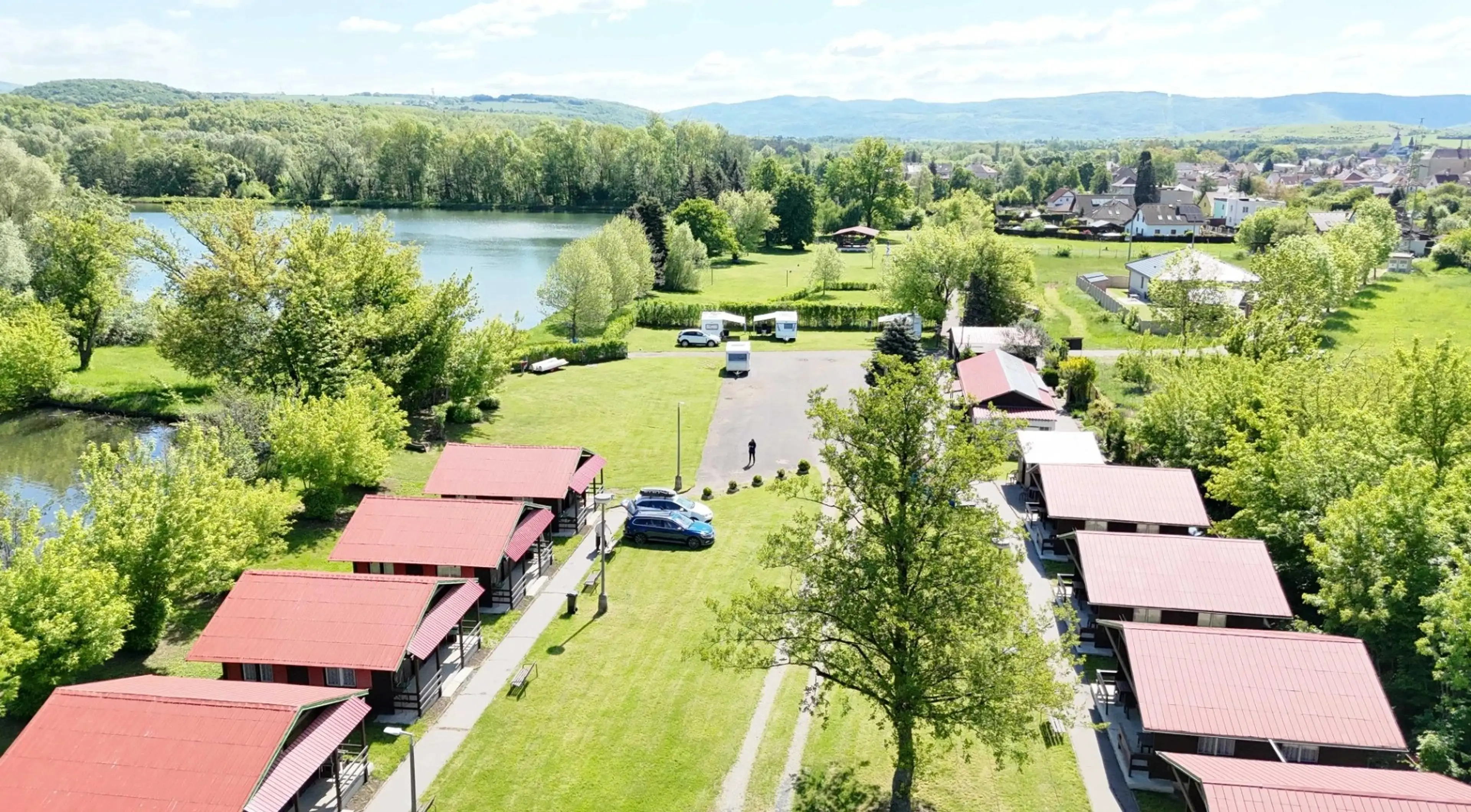 Autokemp Chabařovice carousel-image-2