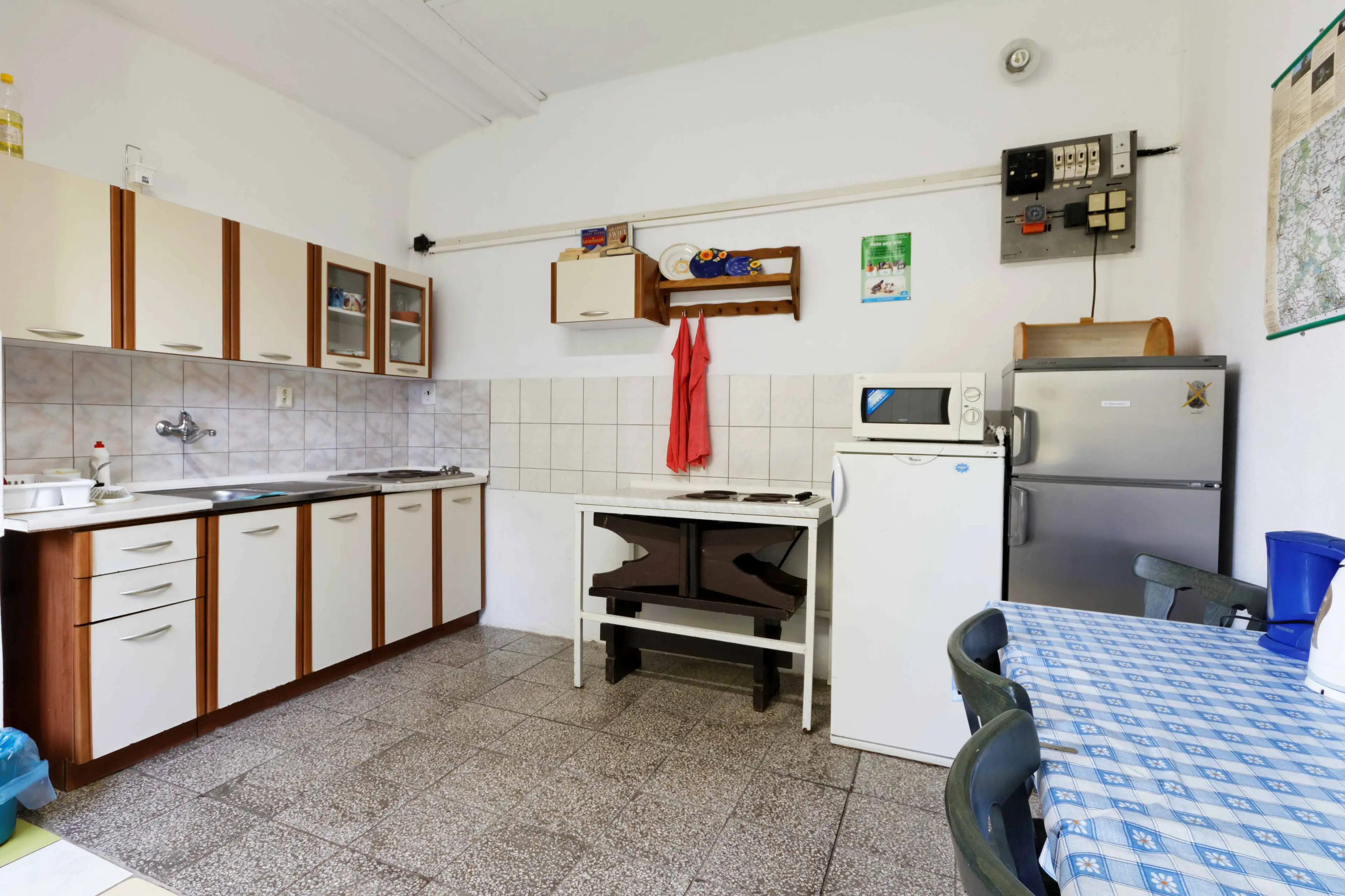 Camping Country carousel-image-11