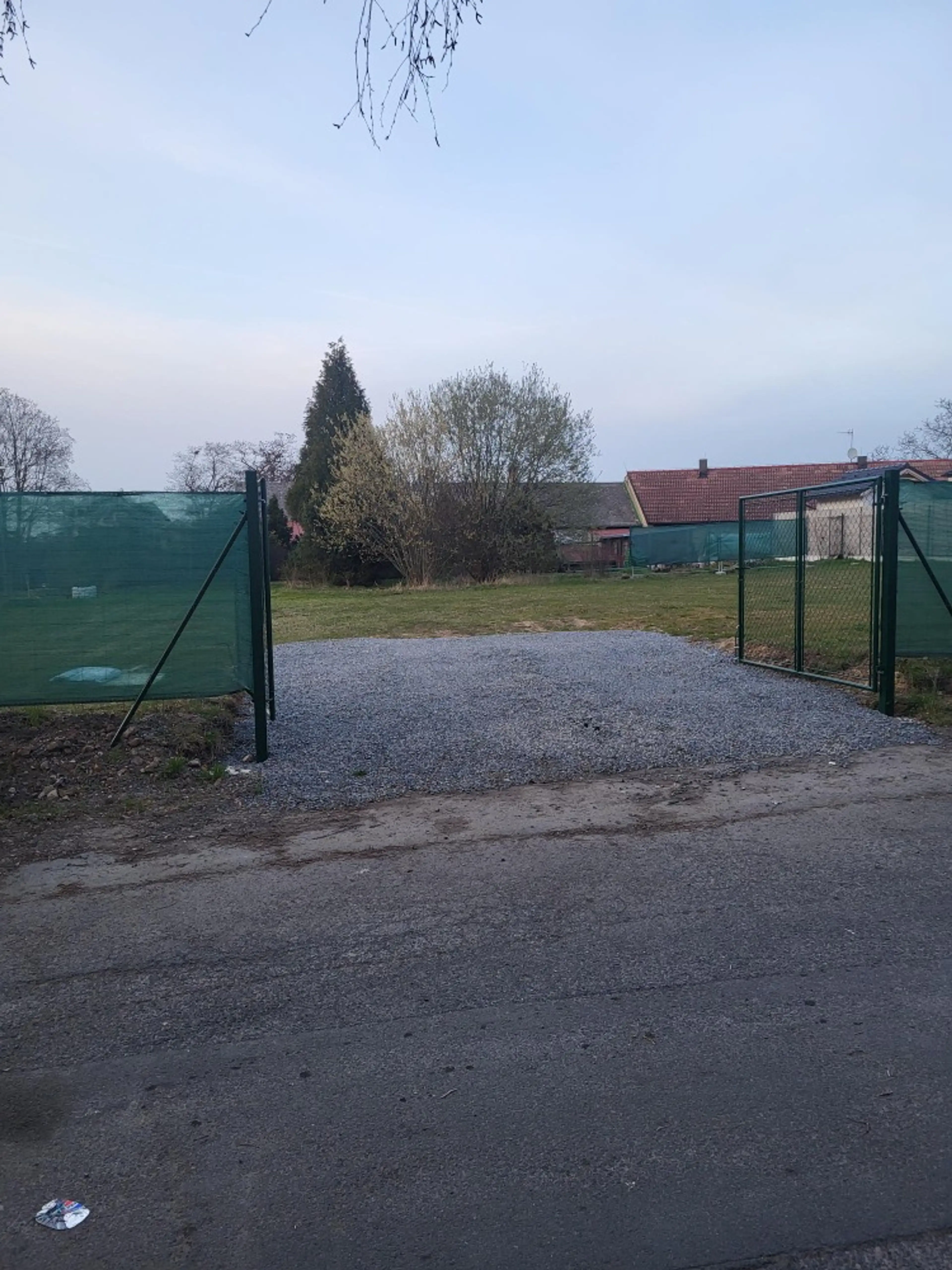 Stellplatz Praha Horní Počernice carousel-image-3