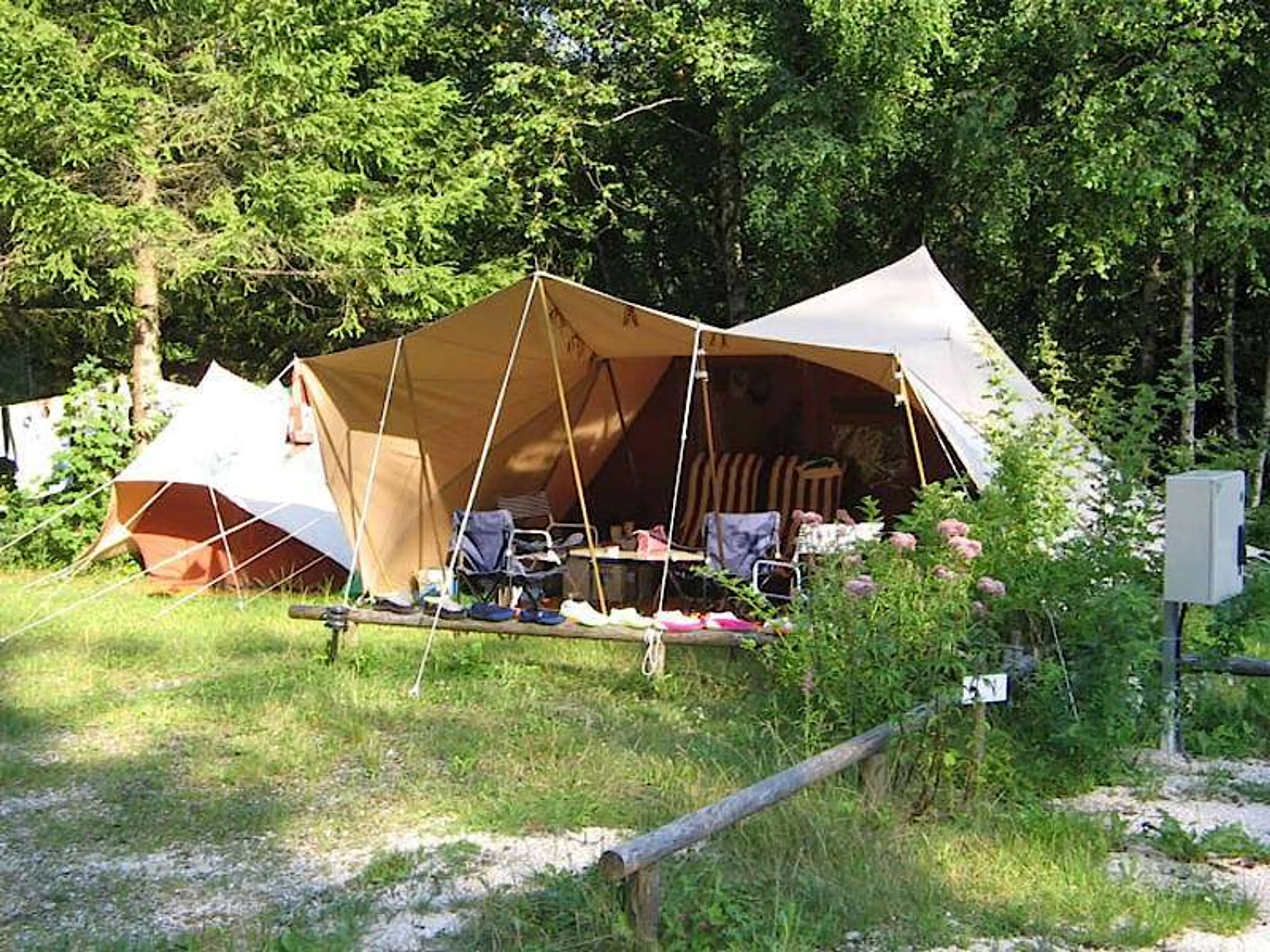 Camping Zellersee carousel-image-3