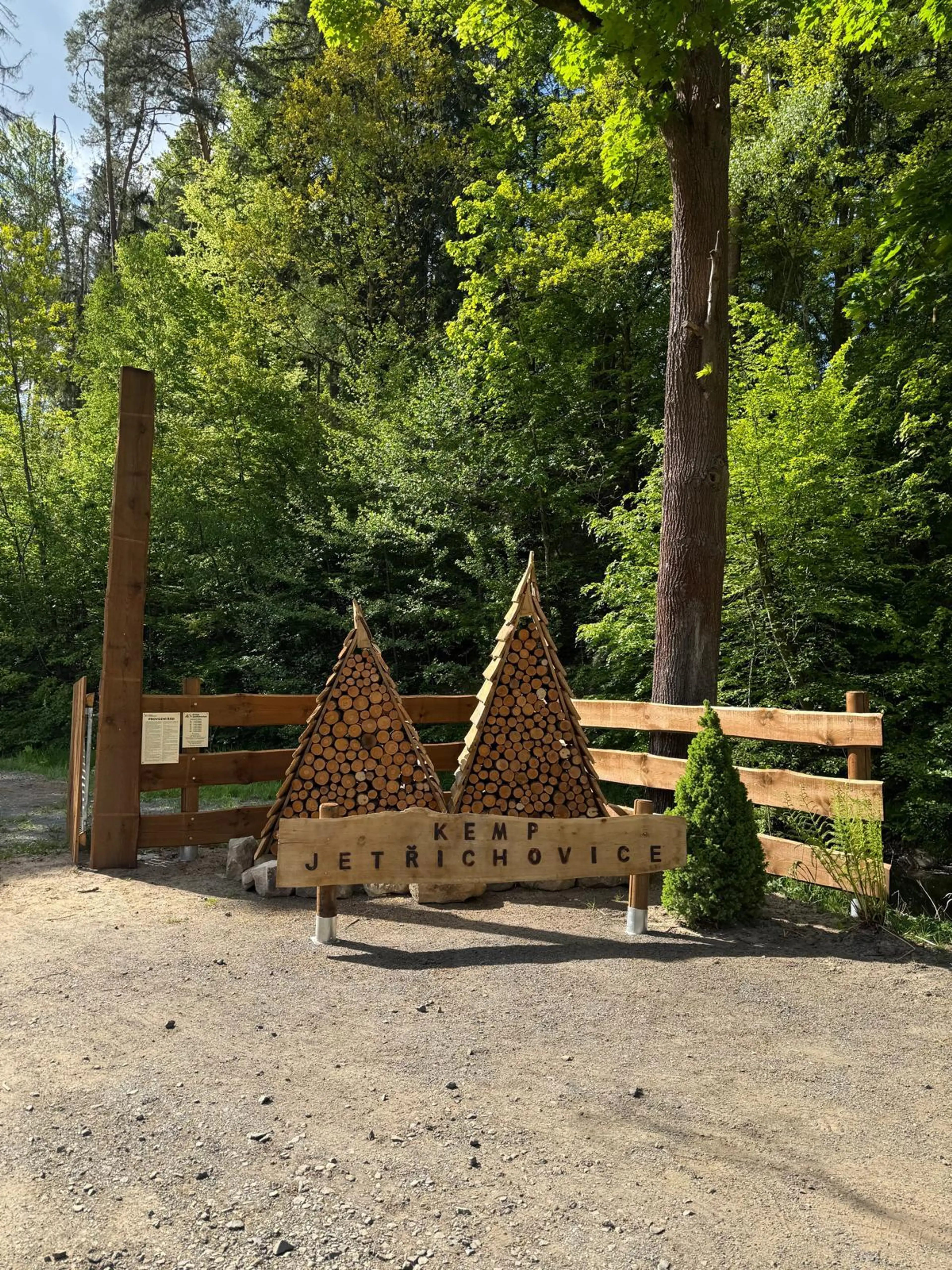 Kemp Jetřichovice carousel-image-3