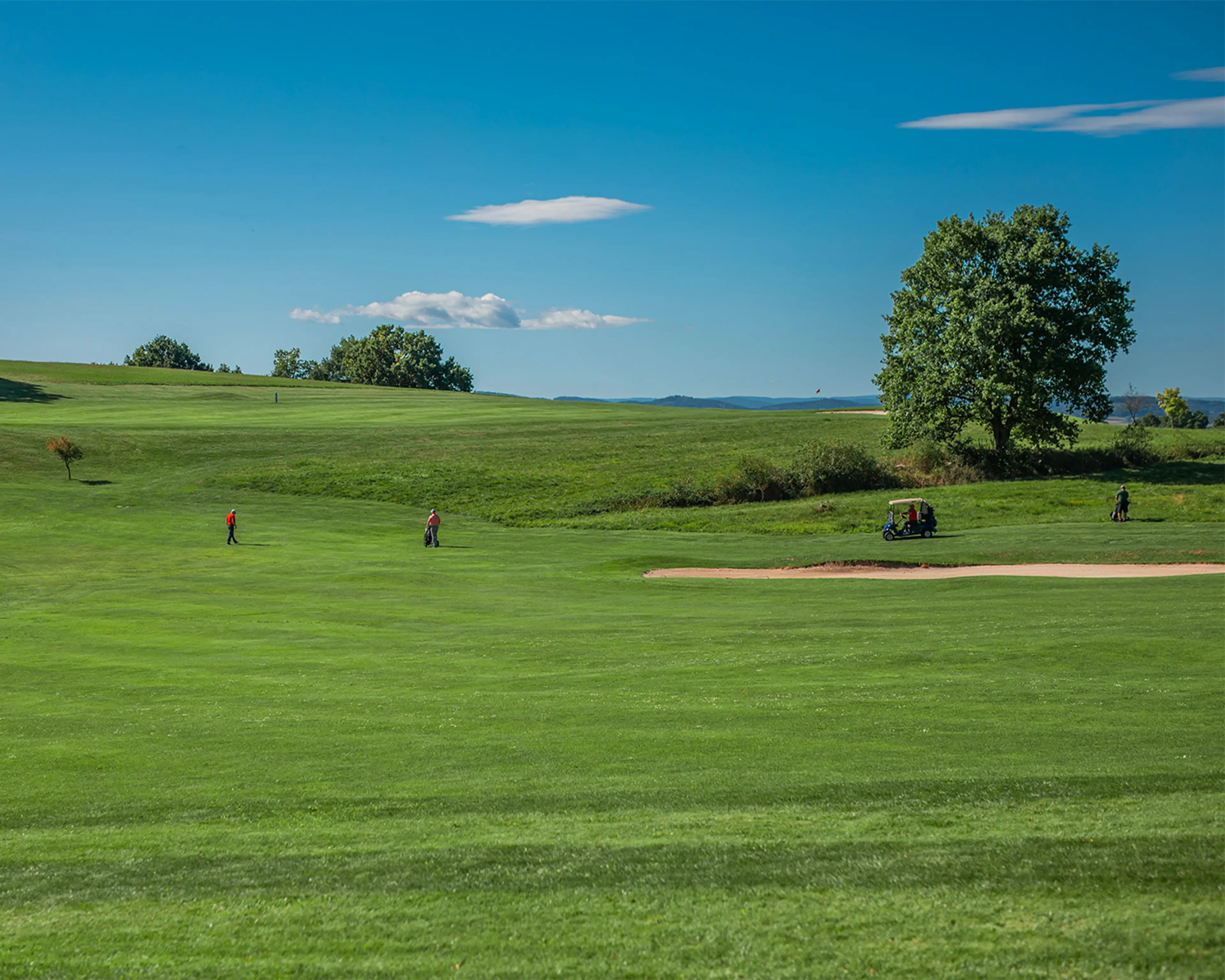 KARAVANOVÉ STÁNÍ V KESTŘANY GOLF & COUNTRY CLUBU carousel-image-23
