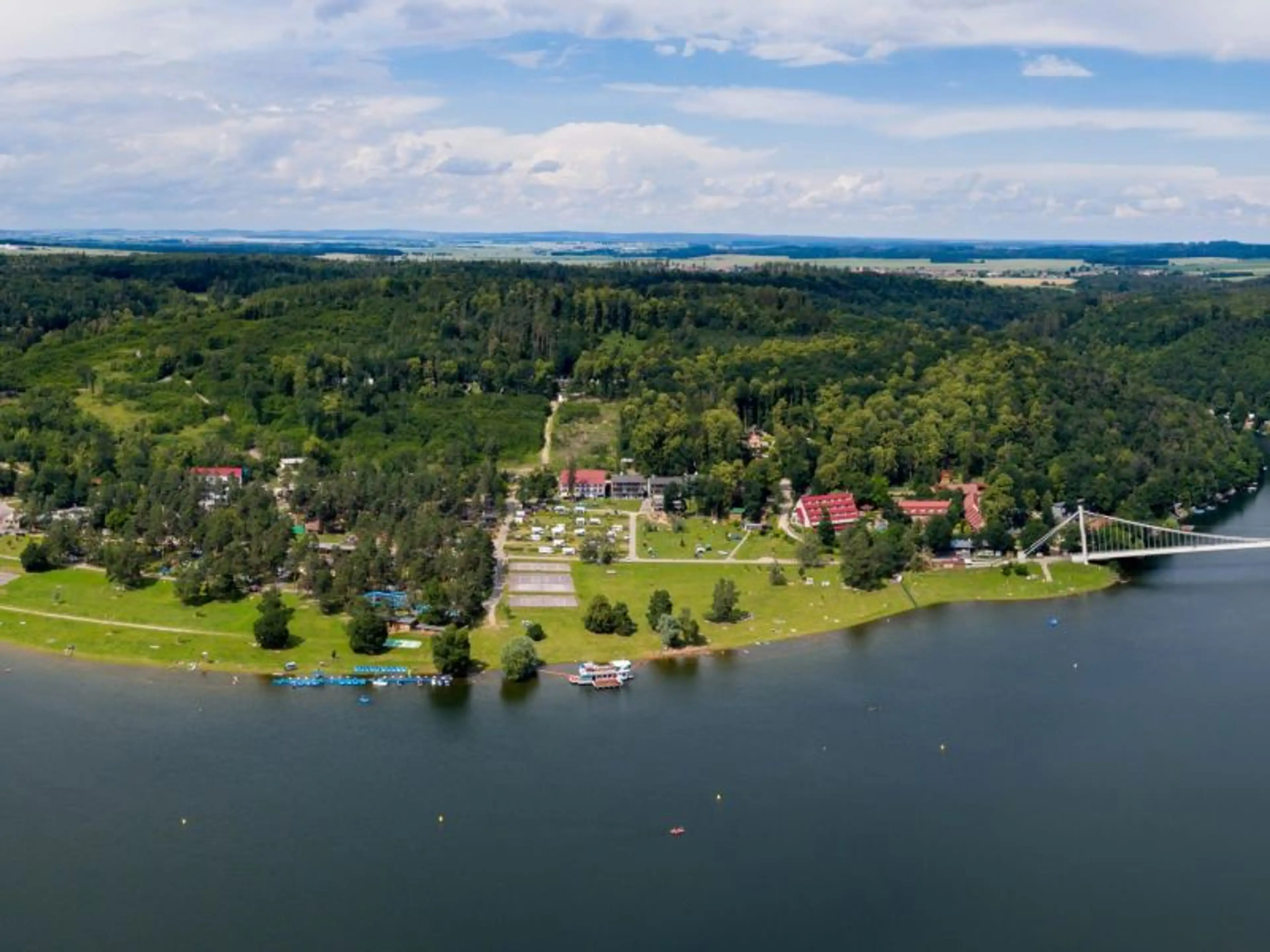 Vranovská pláž - Holiday Park carousel-image-35