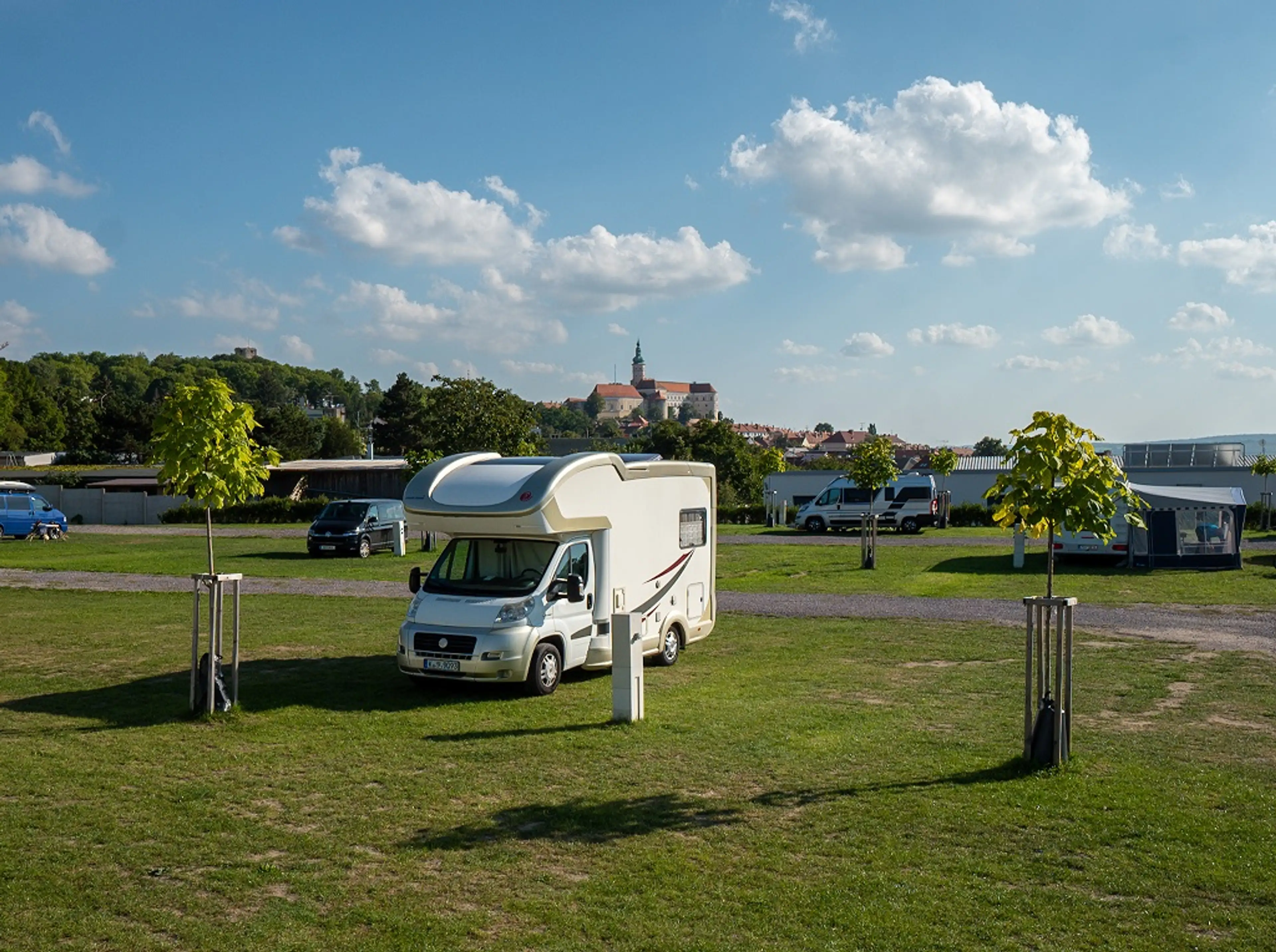 Camping Mikulov carousel-image-3