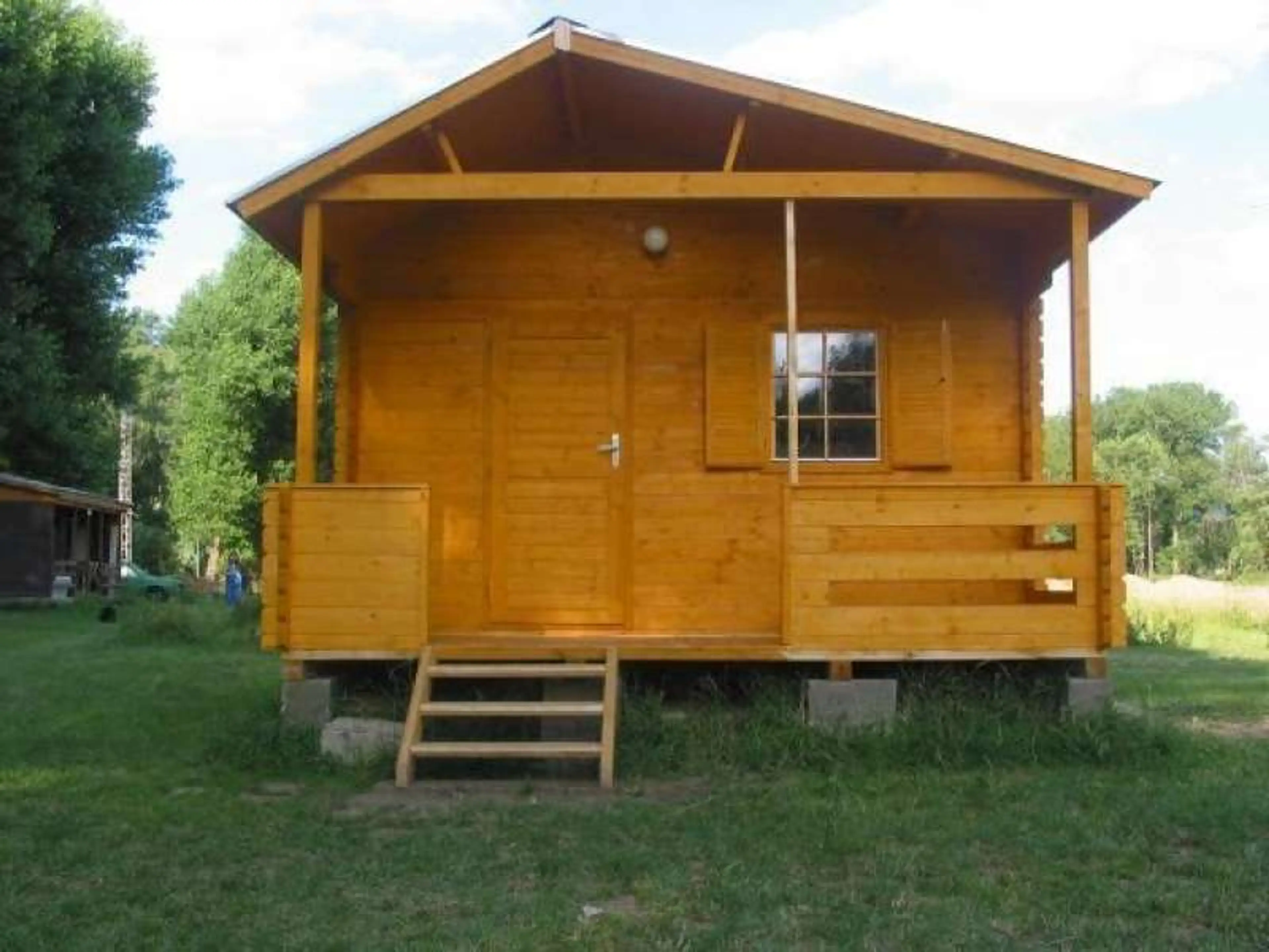 Autocamp Ostrov – Zadní Třebaň carousel-image-2