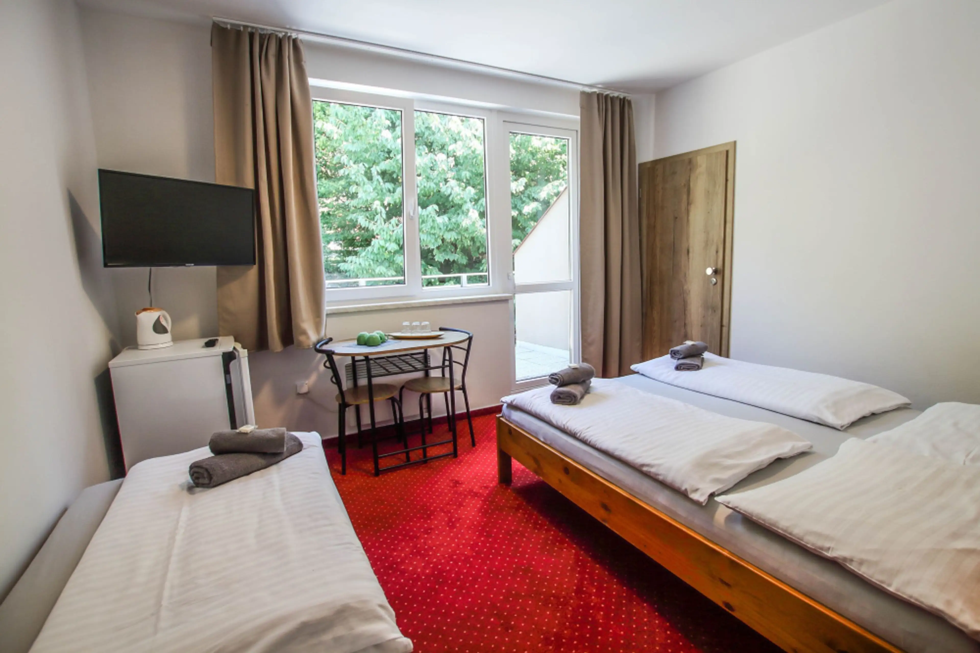 Resort M - Vranovská přehrada carousel-image-23