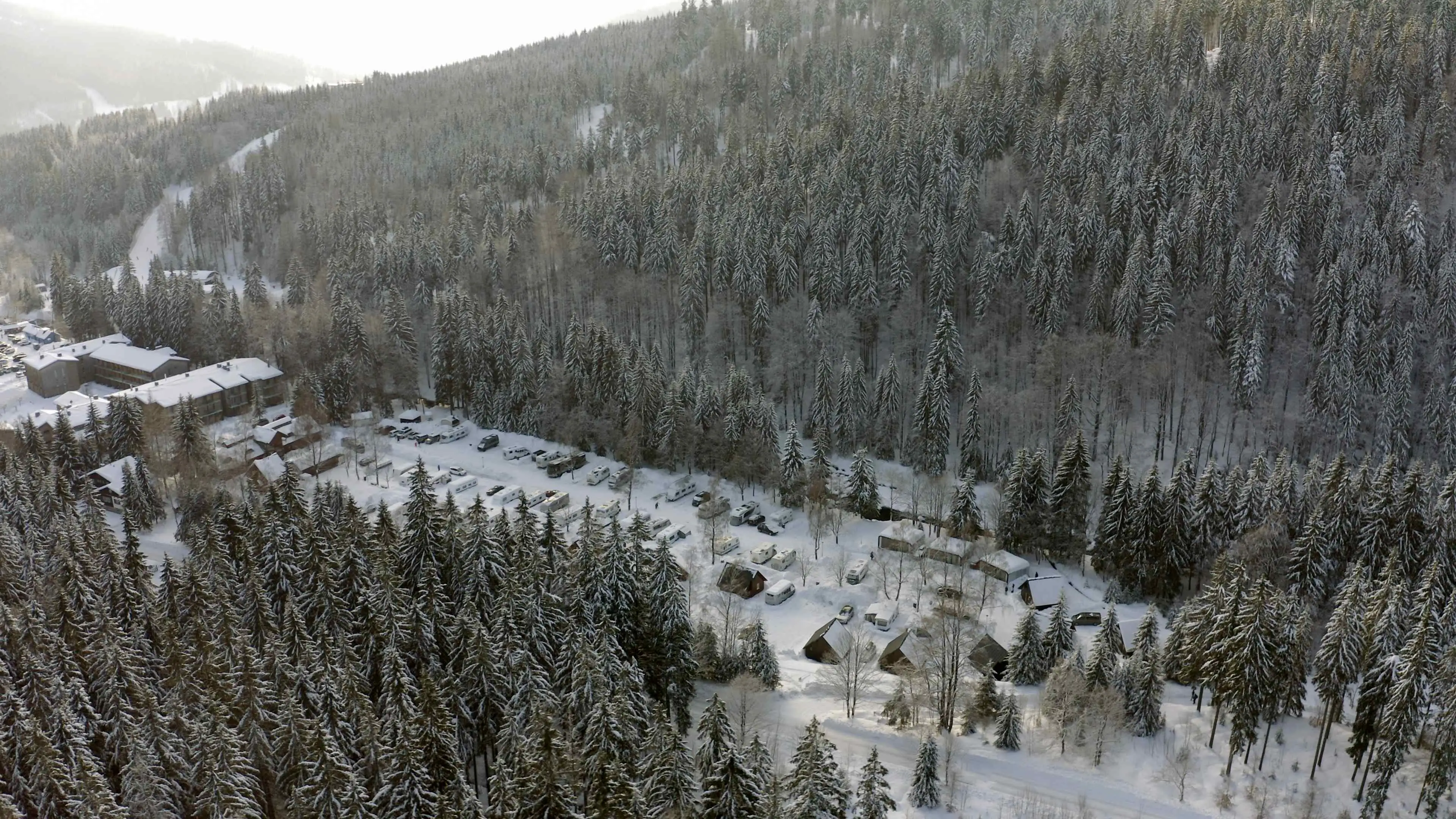 Base Camp Medvědín carousel-image-11