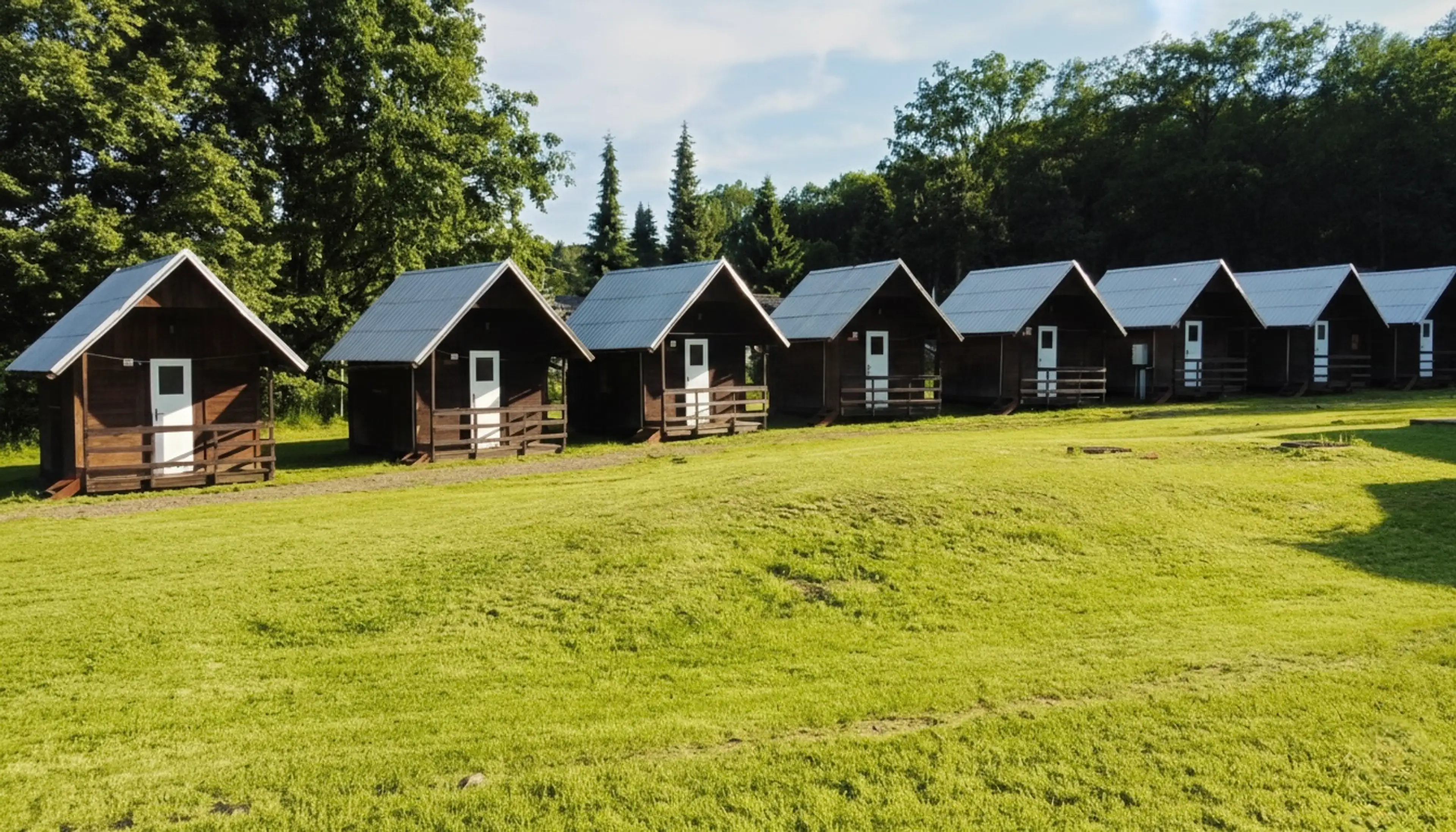 Kemp Dachova carousel-image-13