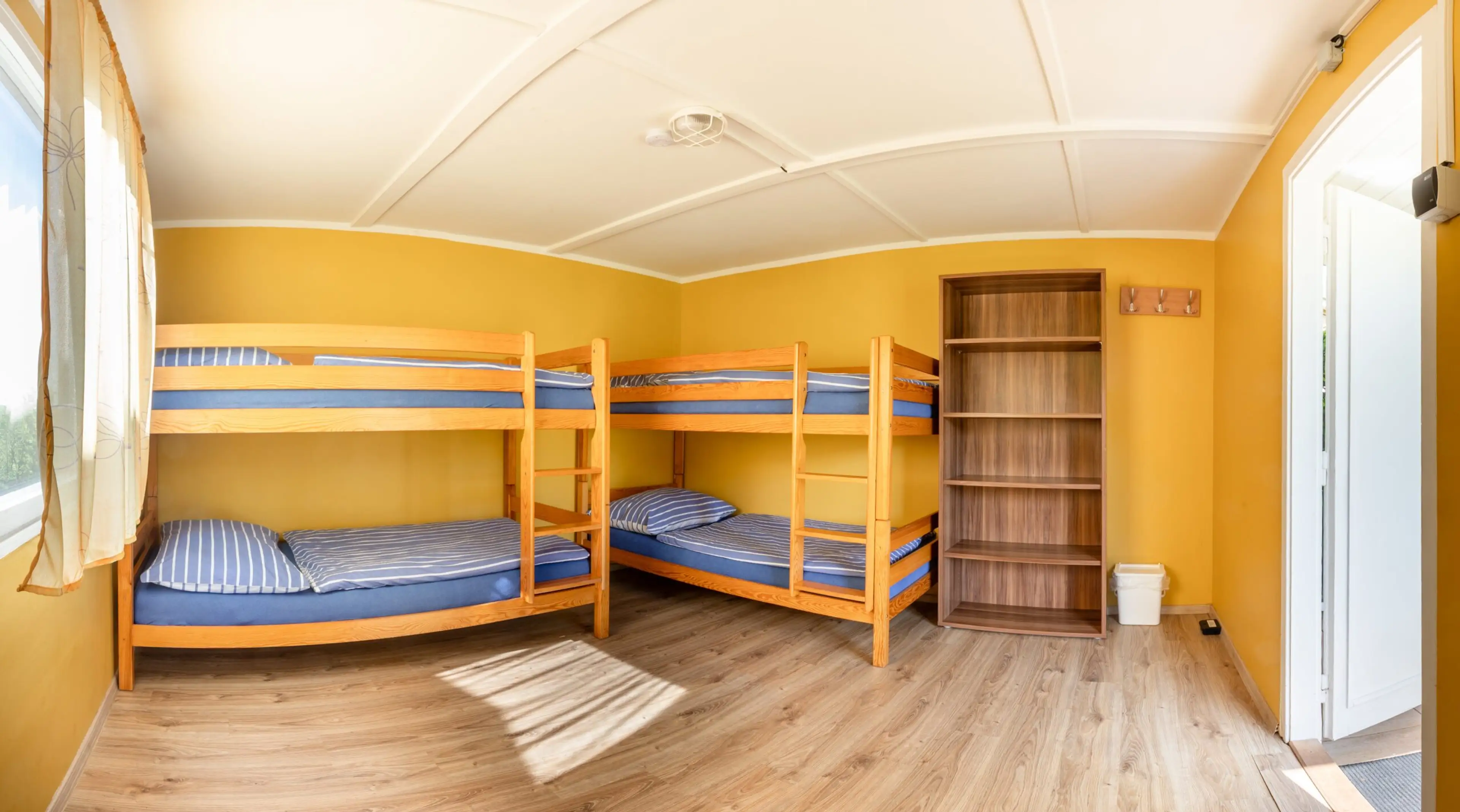 Kemp a rekreační areál KOUPÁLO Janovičky carousel-image-15