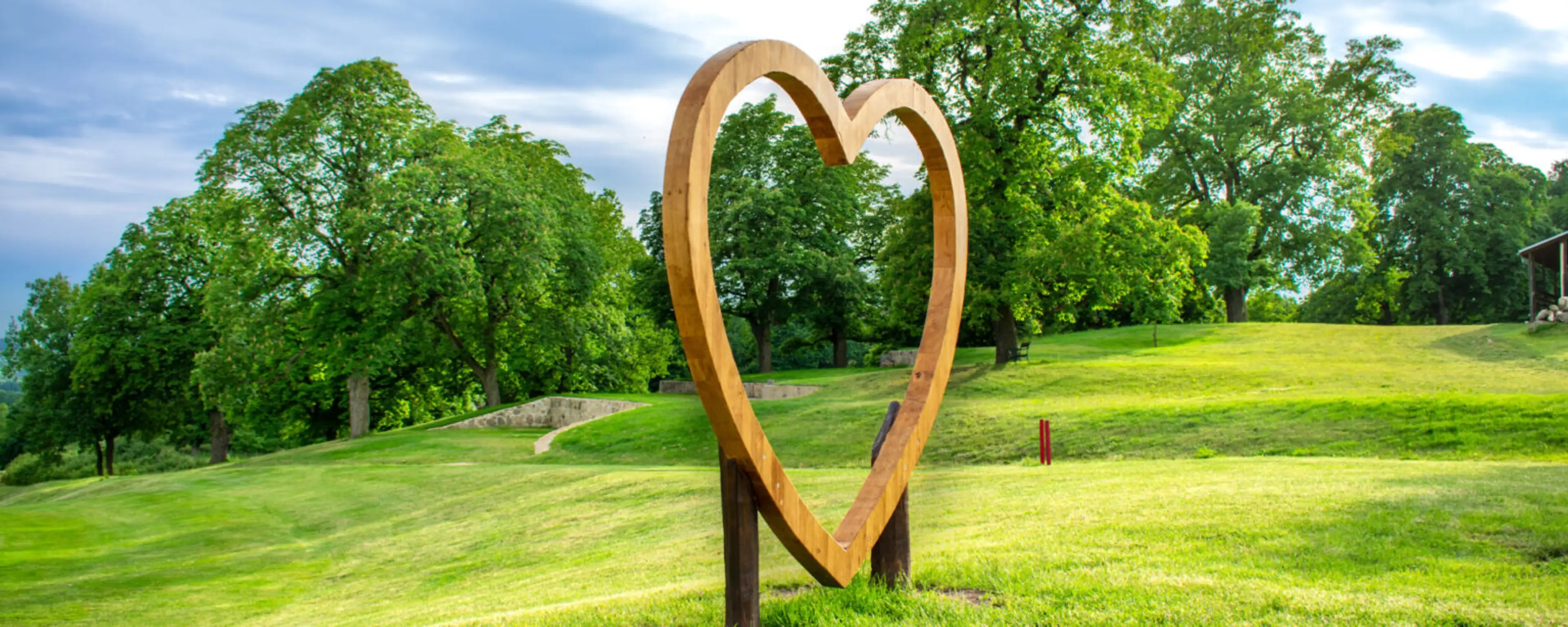 KARAVANOVÉ STÁNÍ V KESTŘANY GOLF & COUNTRY CLUBU carousel-image-4