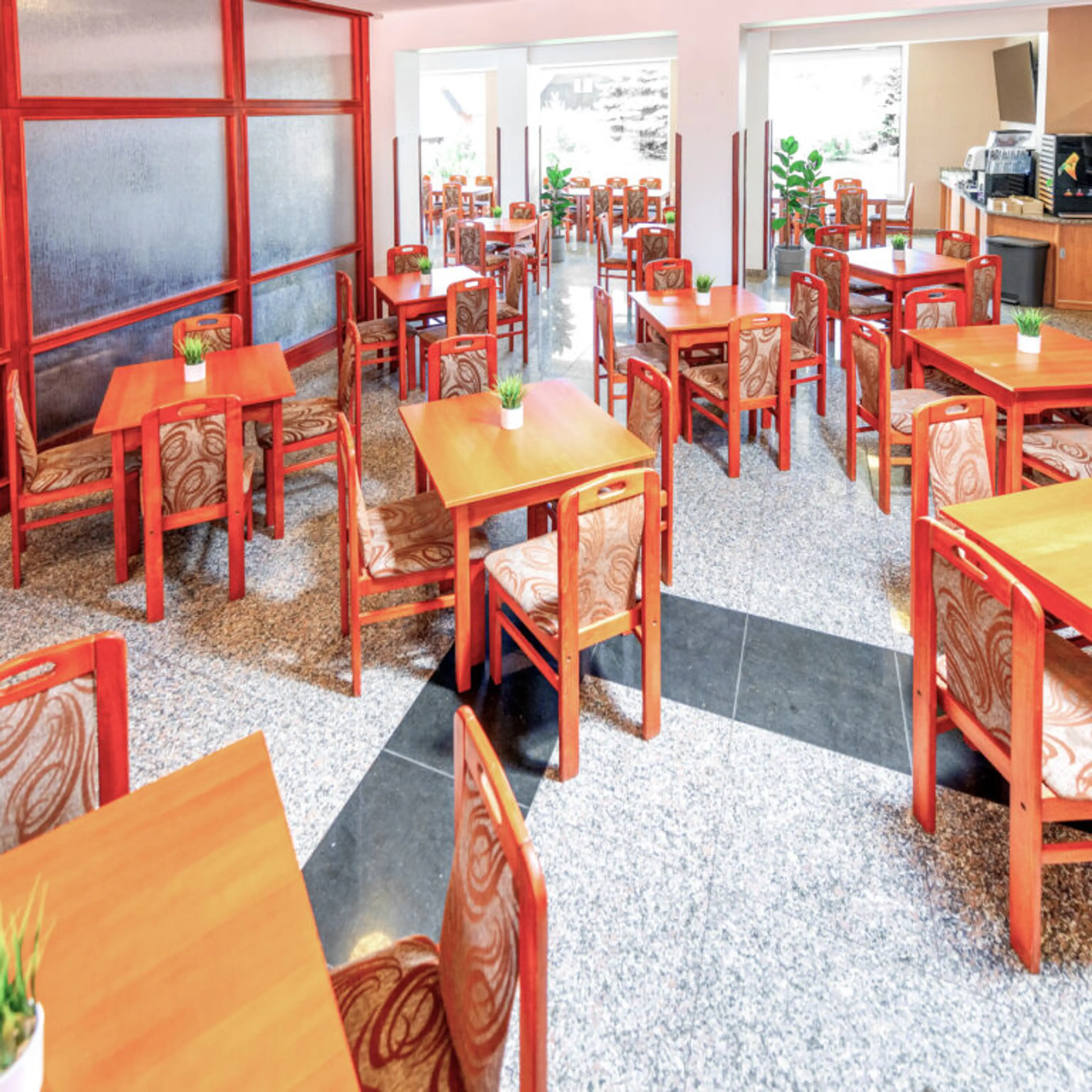 "RÁJ" sportovní a rekreační resort Srbsko/Branžež carousel-image-13