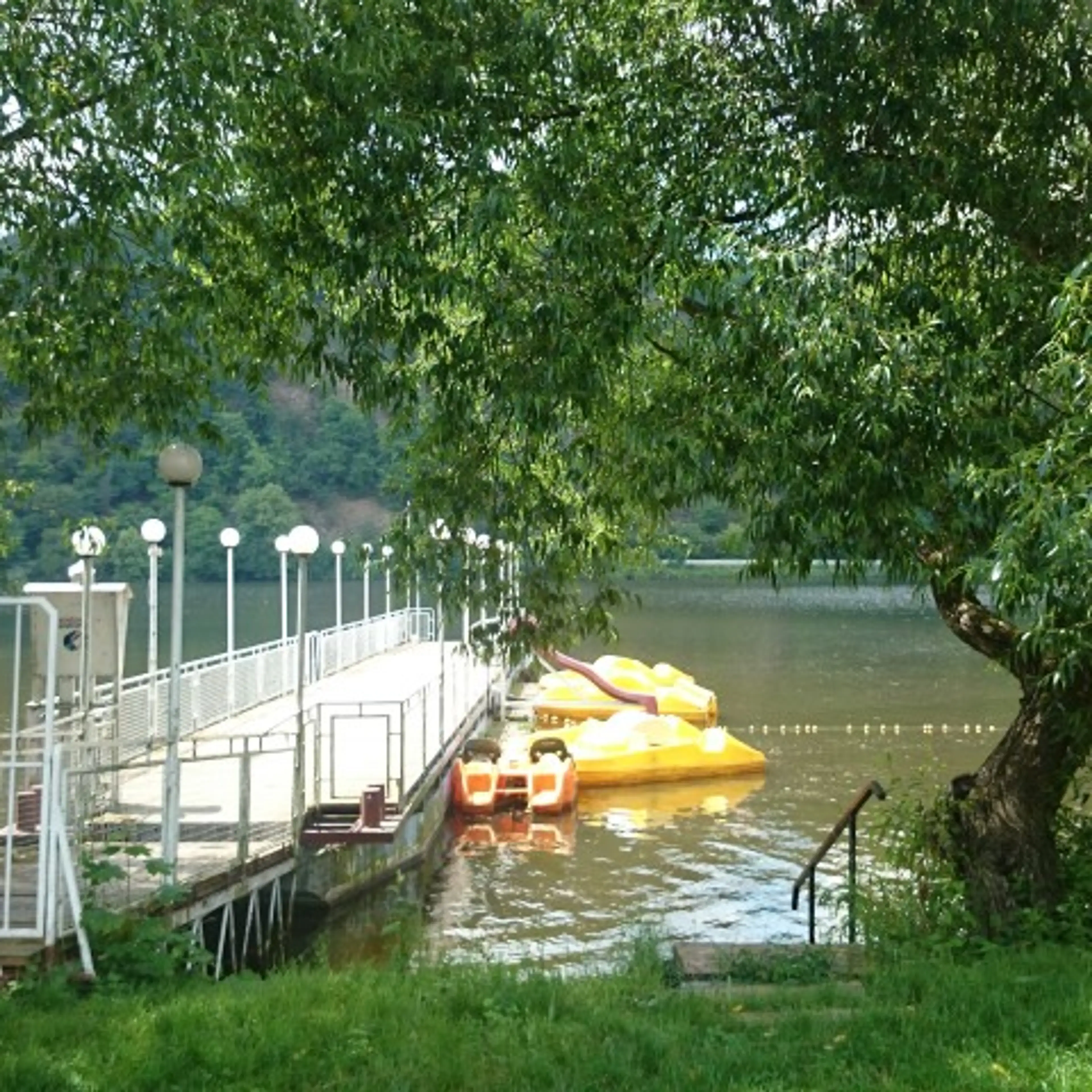 Rekreační areál Kemp Lávkapark carousel-image-5