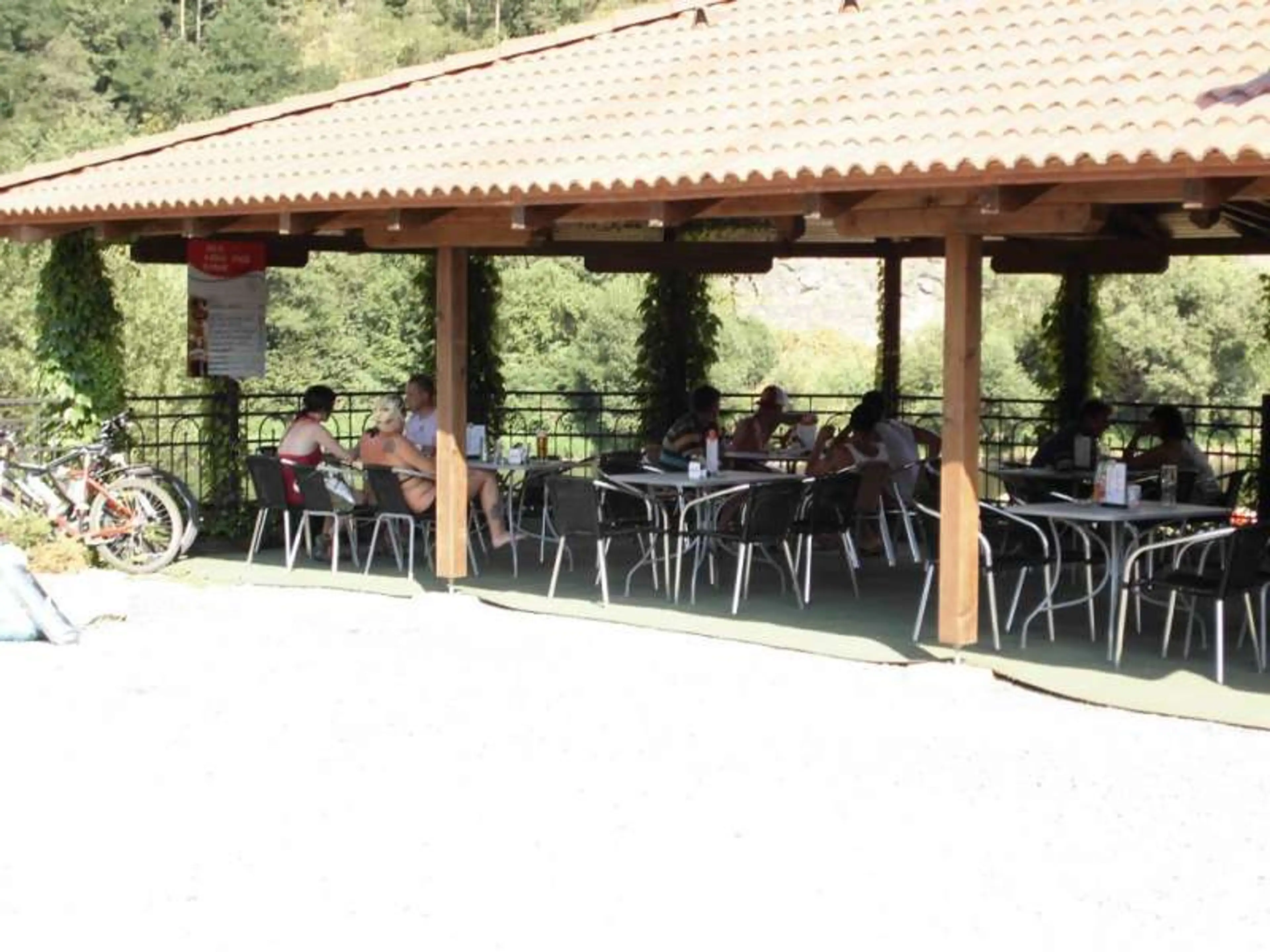 U přívozu - Višňová na Berounce carousel-image-11