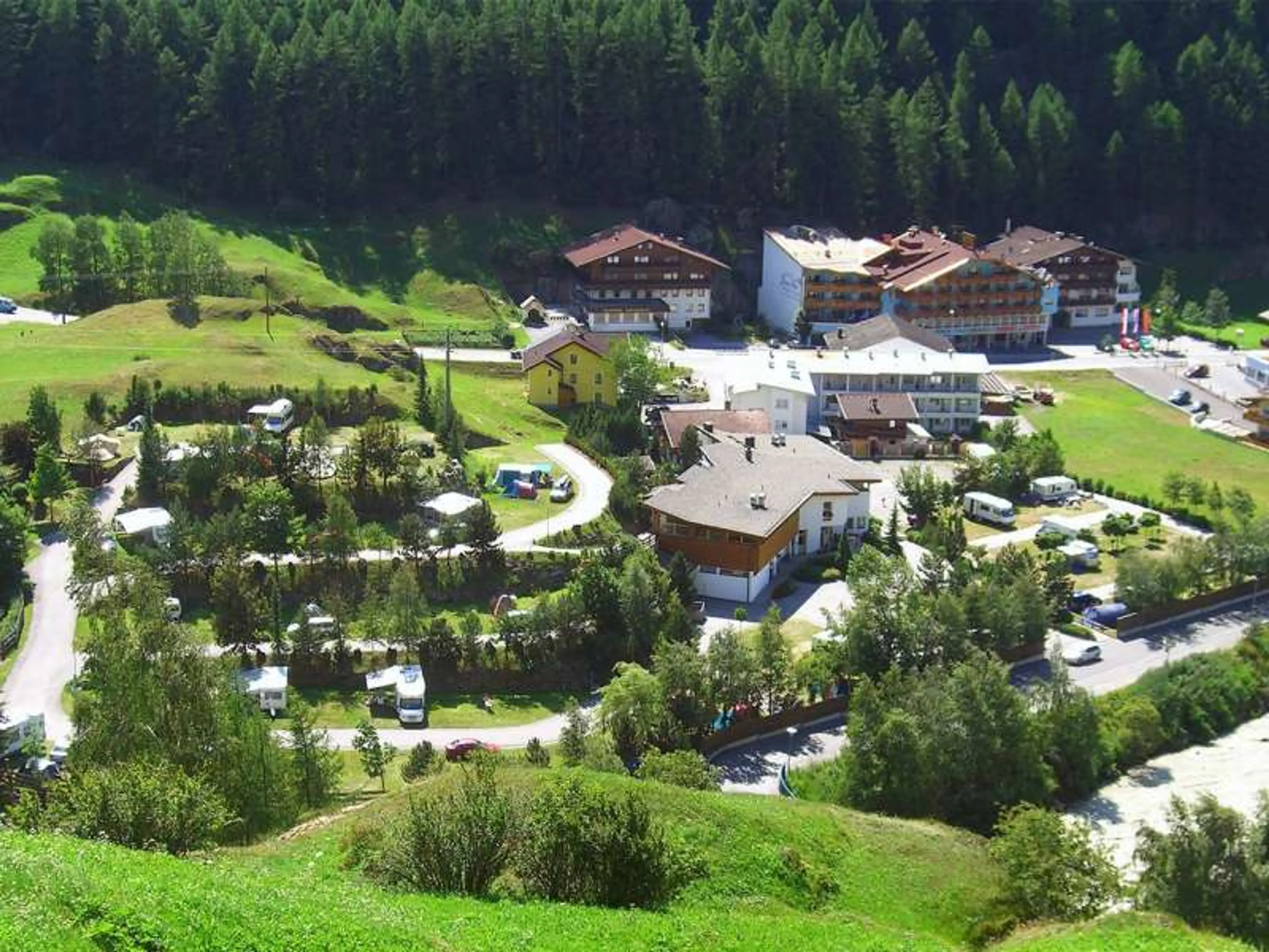 Campsite Sölden carousel-image-1