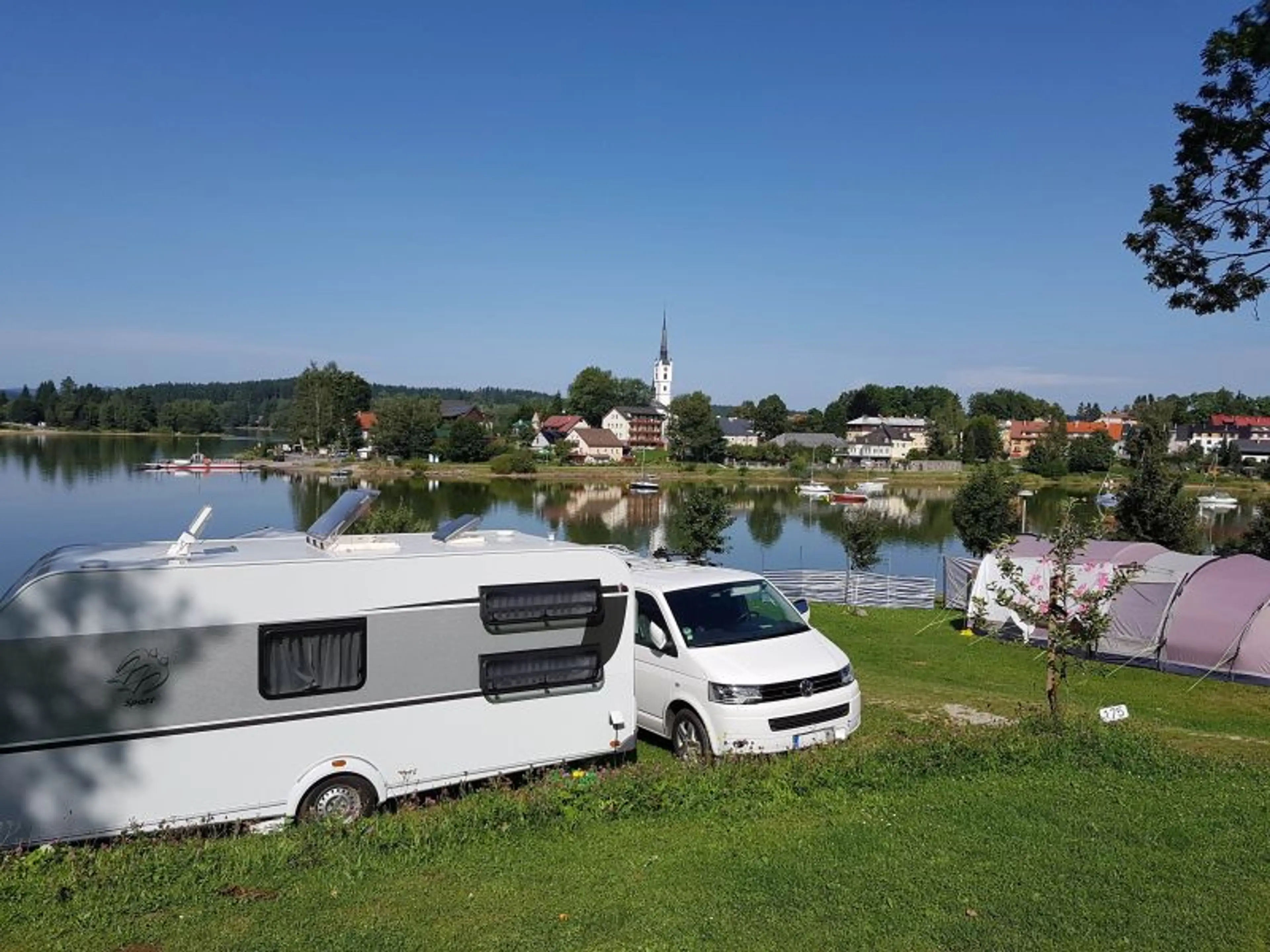 Camping Frymburk - Lipno carousel-image-36