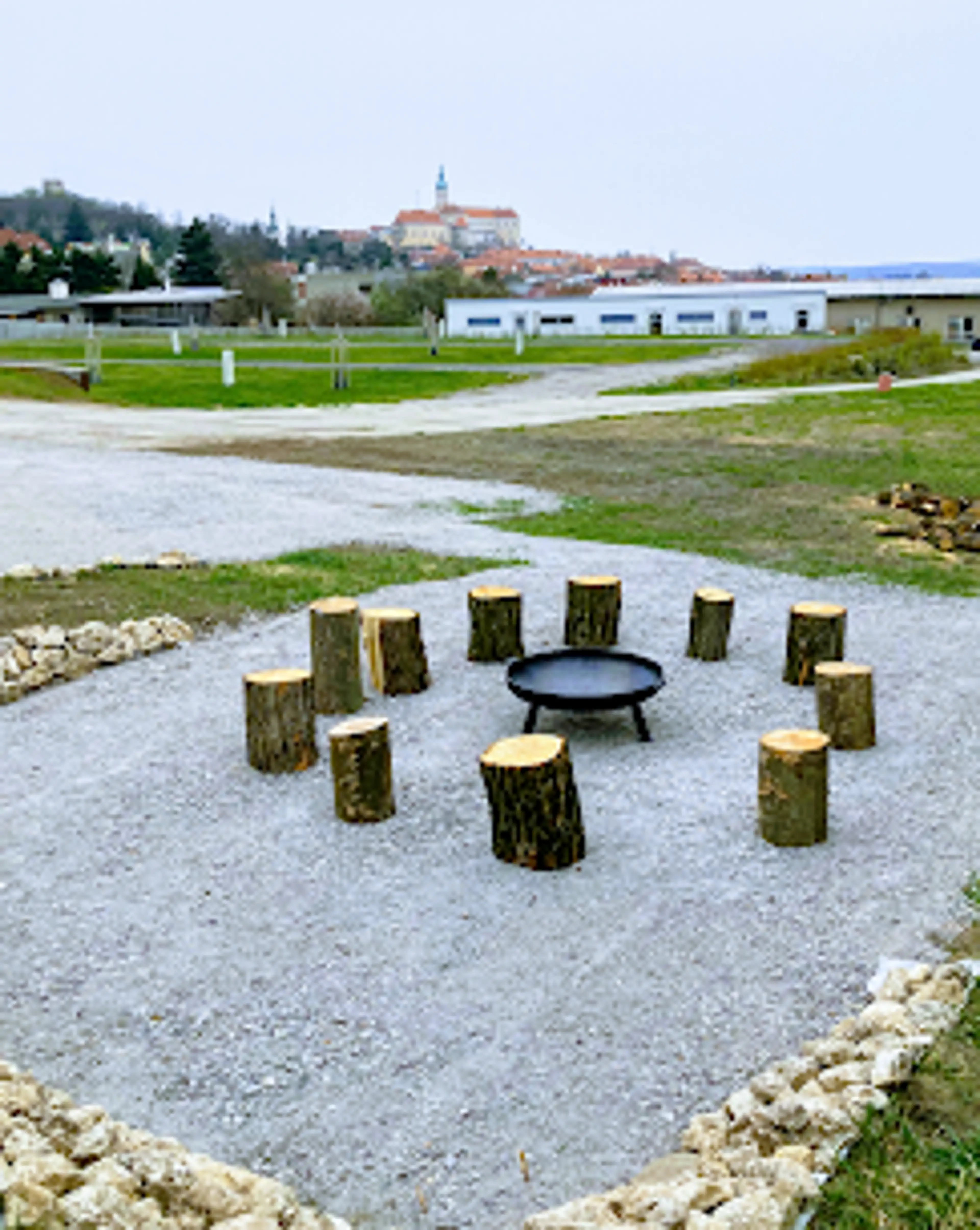 Camping Mikulov carousel-image-2