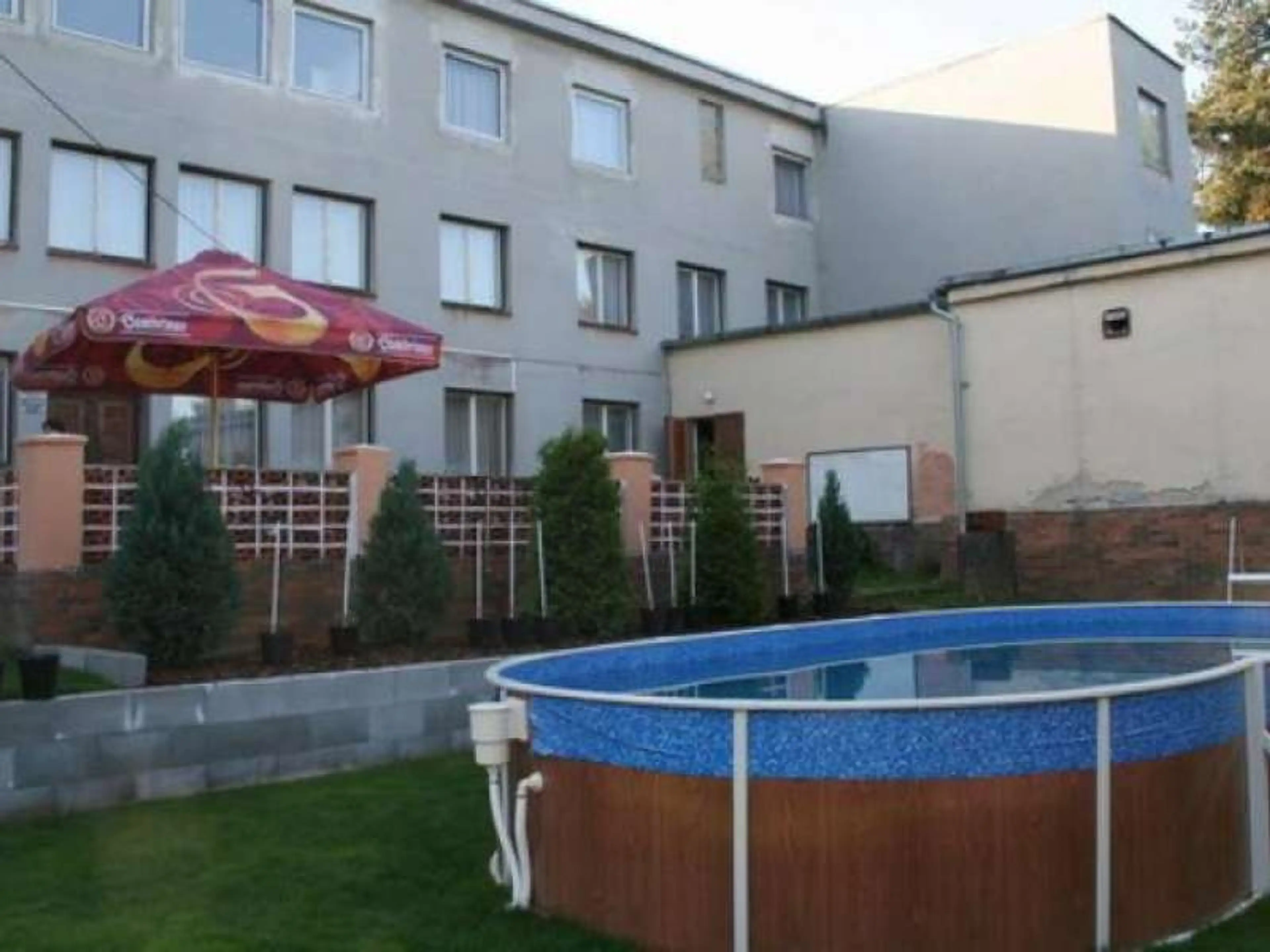 Rekreační středisko pod kempem carousel-image-12