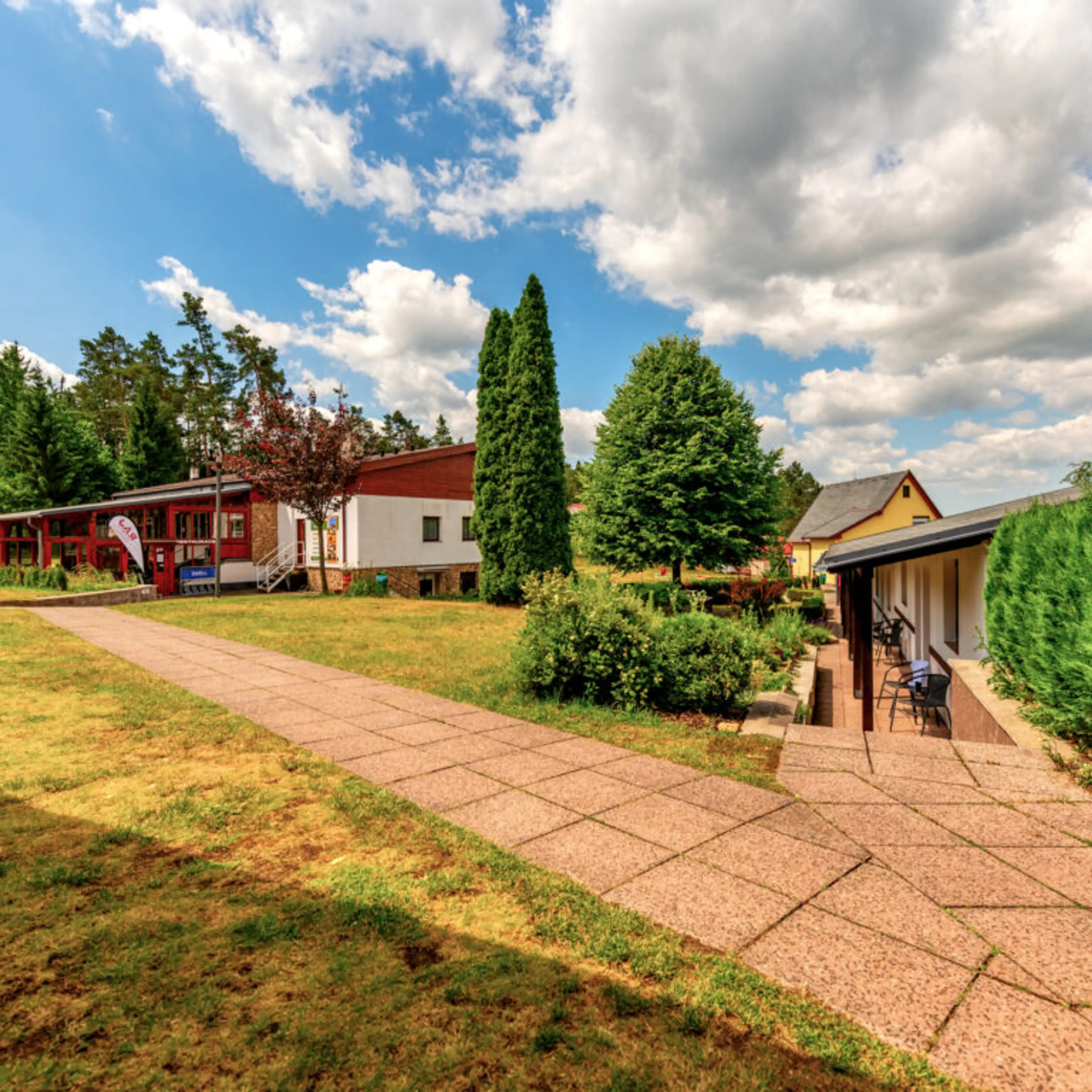 "RÁJ" sportovní a rekreační resort Srbsko/Branžež carousel-image-2