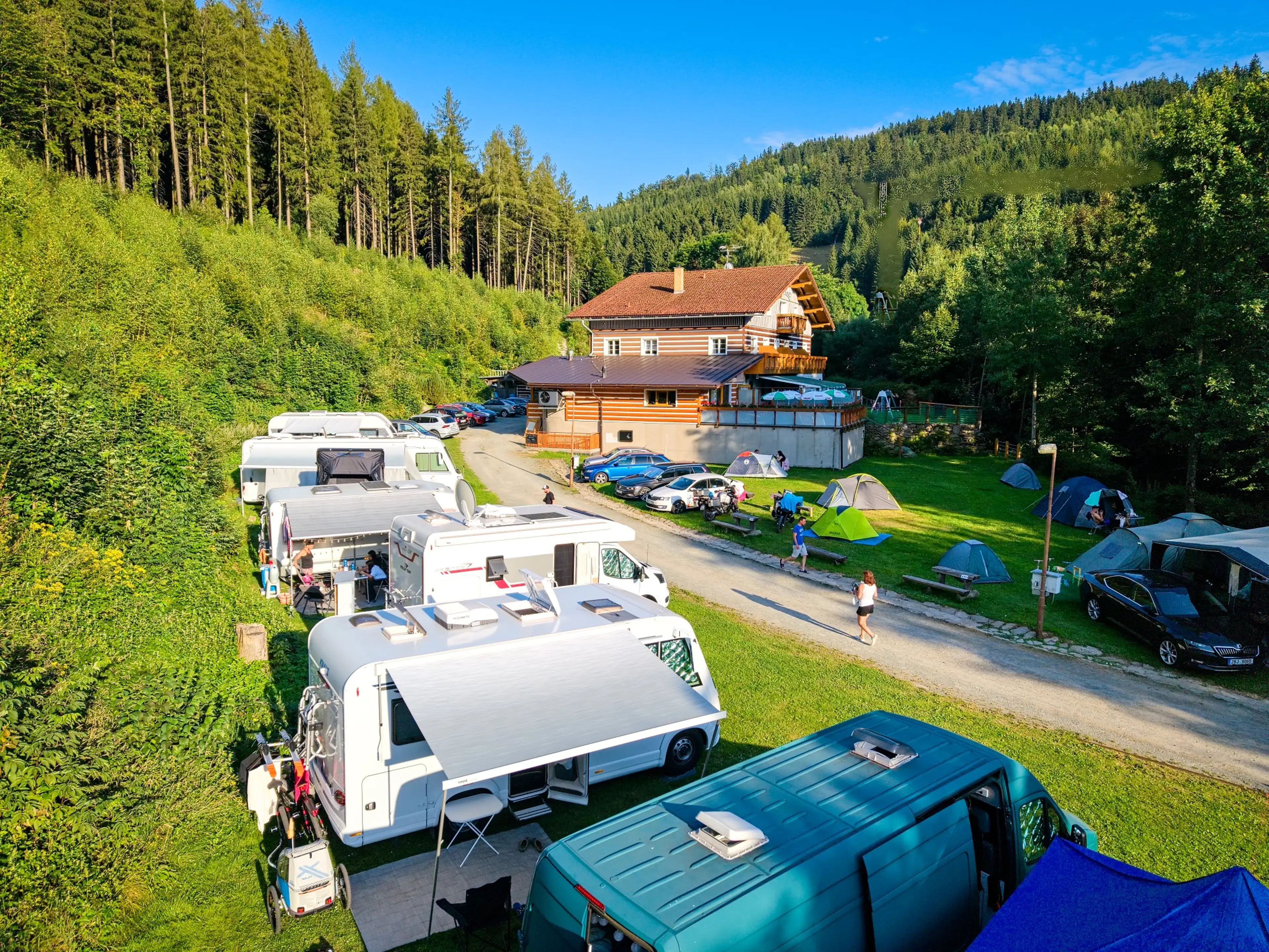 Zákoutí Apartmány Chatky Kemp carousel-image-3