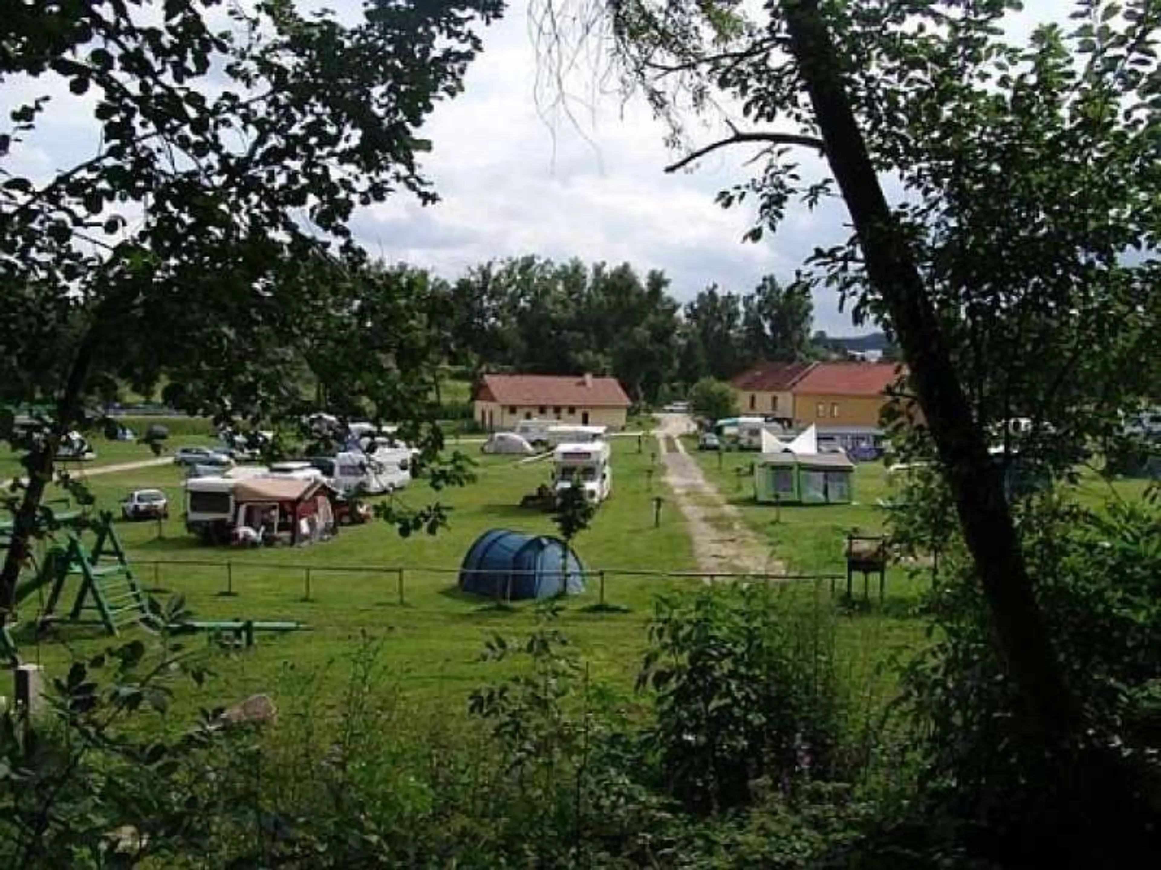 Caravan Camp Petráškův Dvůr carousel-image-6