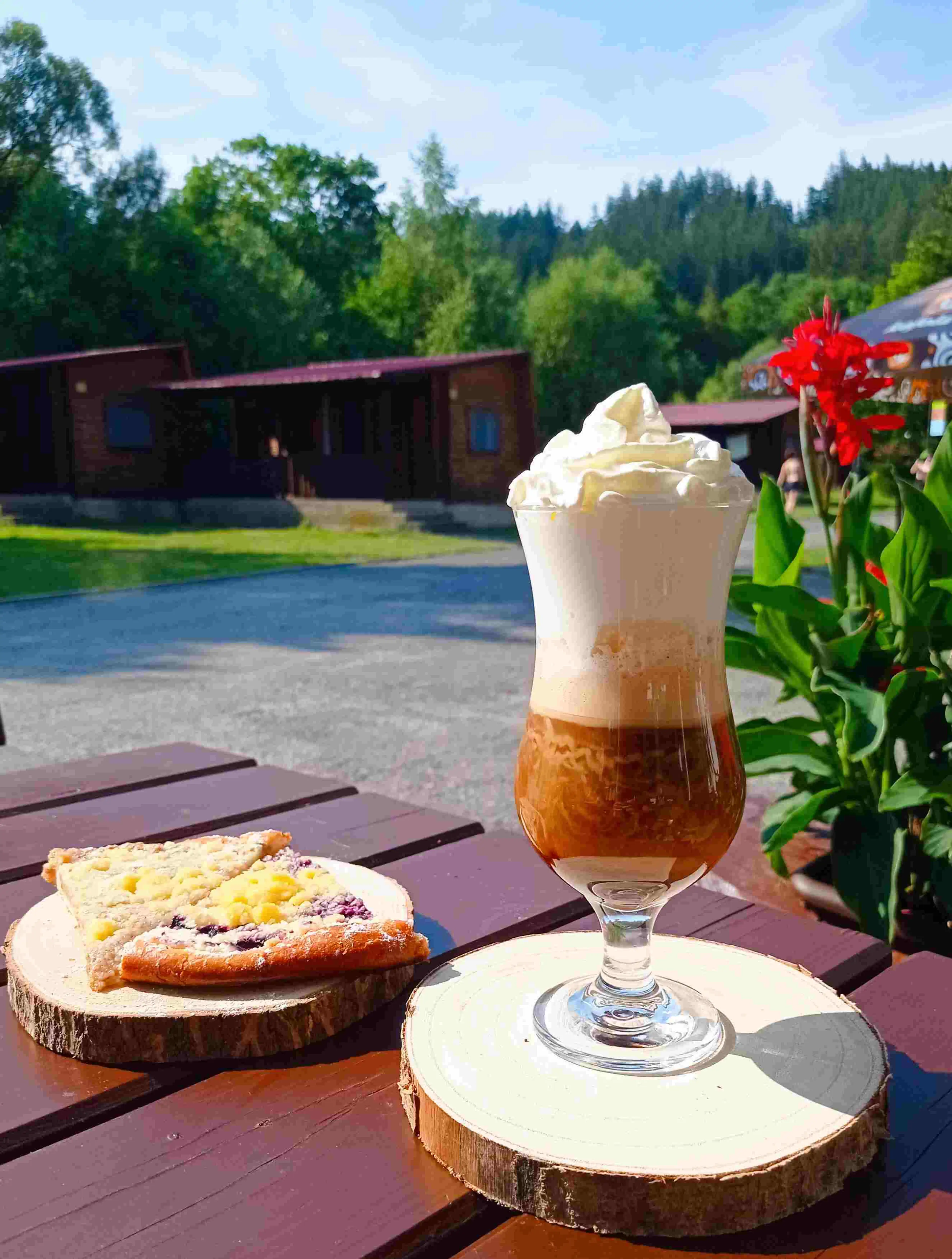 Kemp Pod Pustevnami carousel-image-30