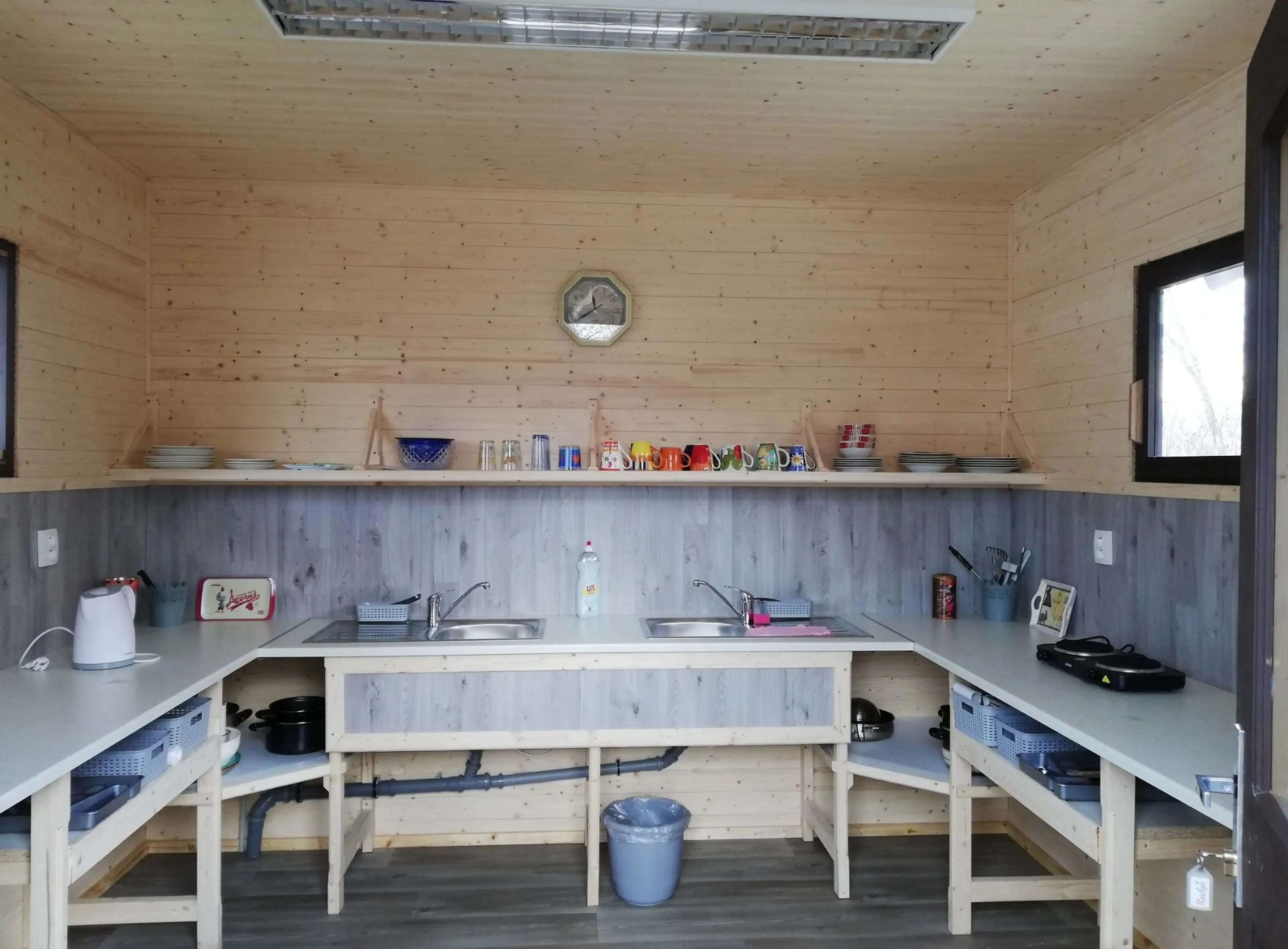 Autokemp Chabařovice carousel-image-7